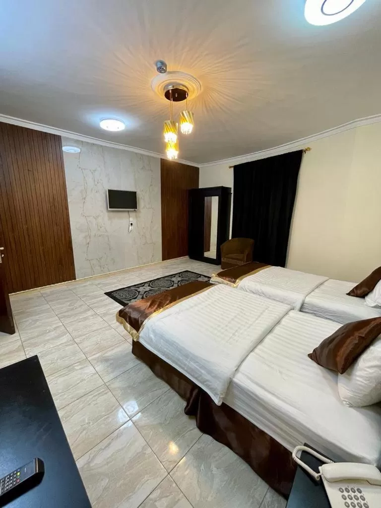 Budget Double or Twin Room in الرموز الصادقة للشقق المخدومة Alrumuz Alsaadiqh served apartments