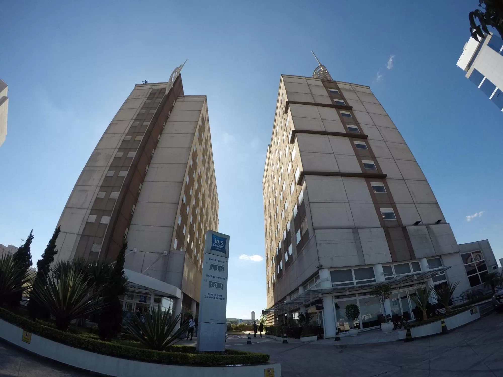 Facade/entrance in ibis Tambore