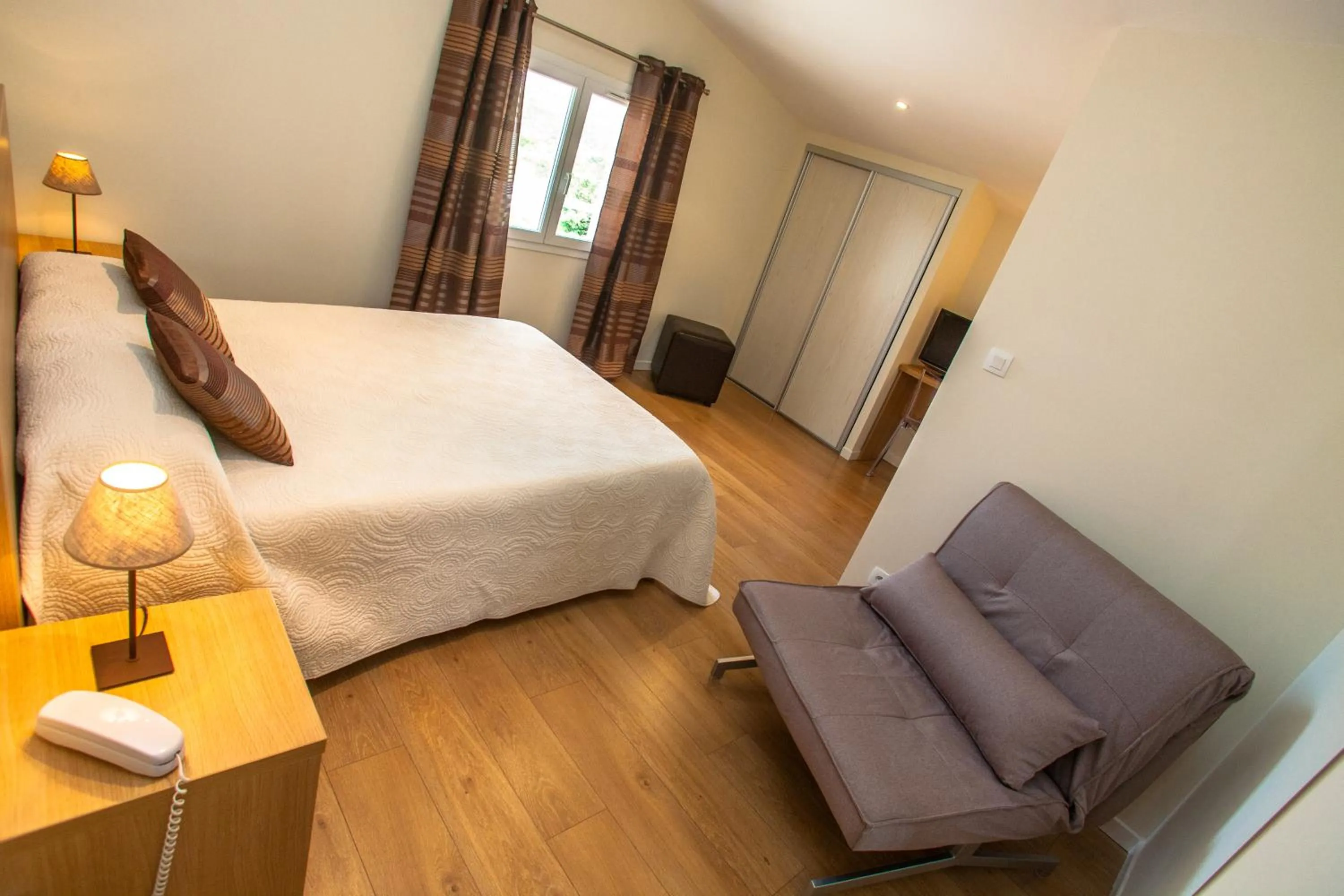 Bedroom, Bed in Hotel Cesario