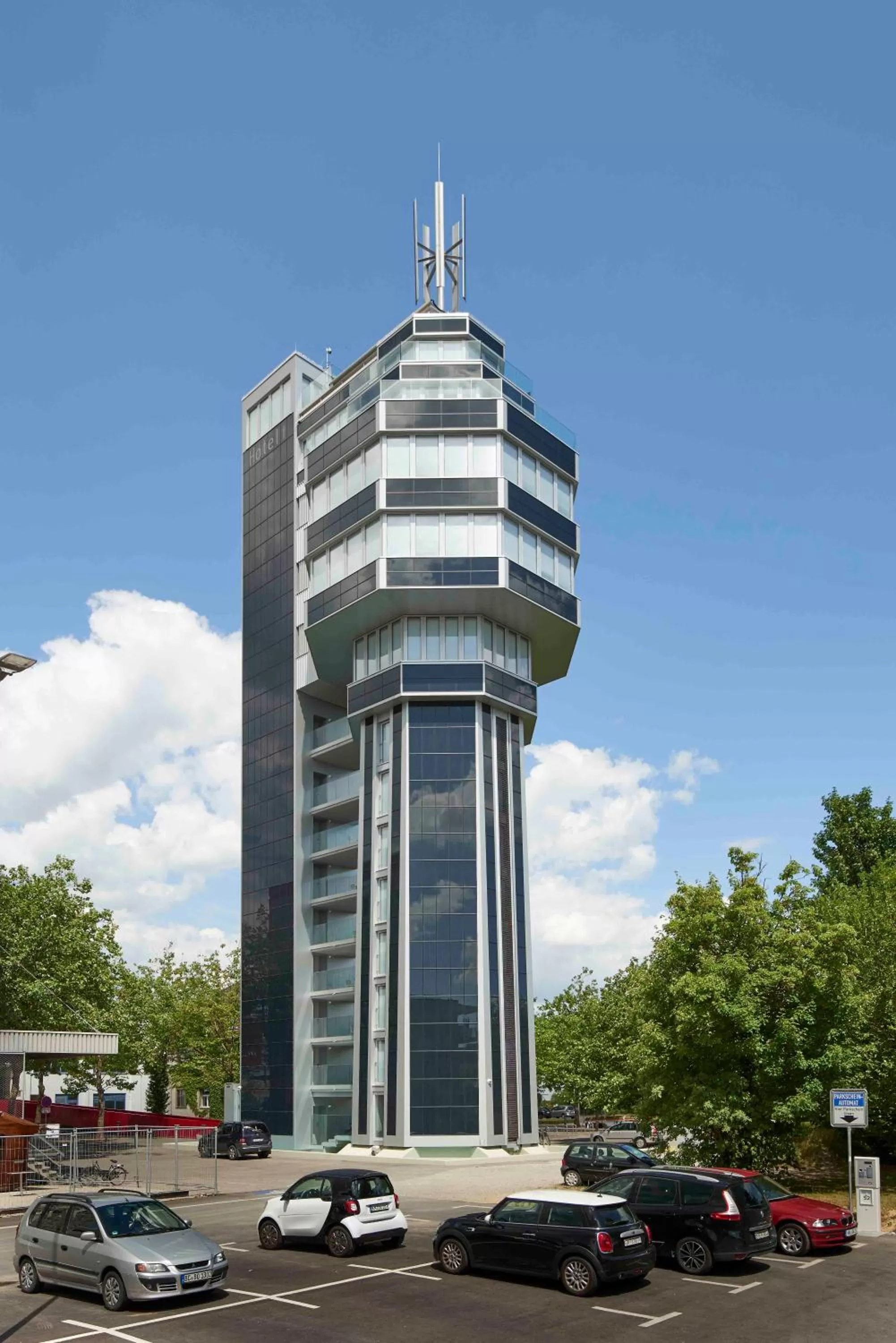 Facade/entrance in aquaTurm Hotel & Energie