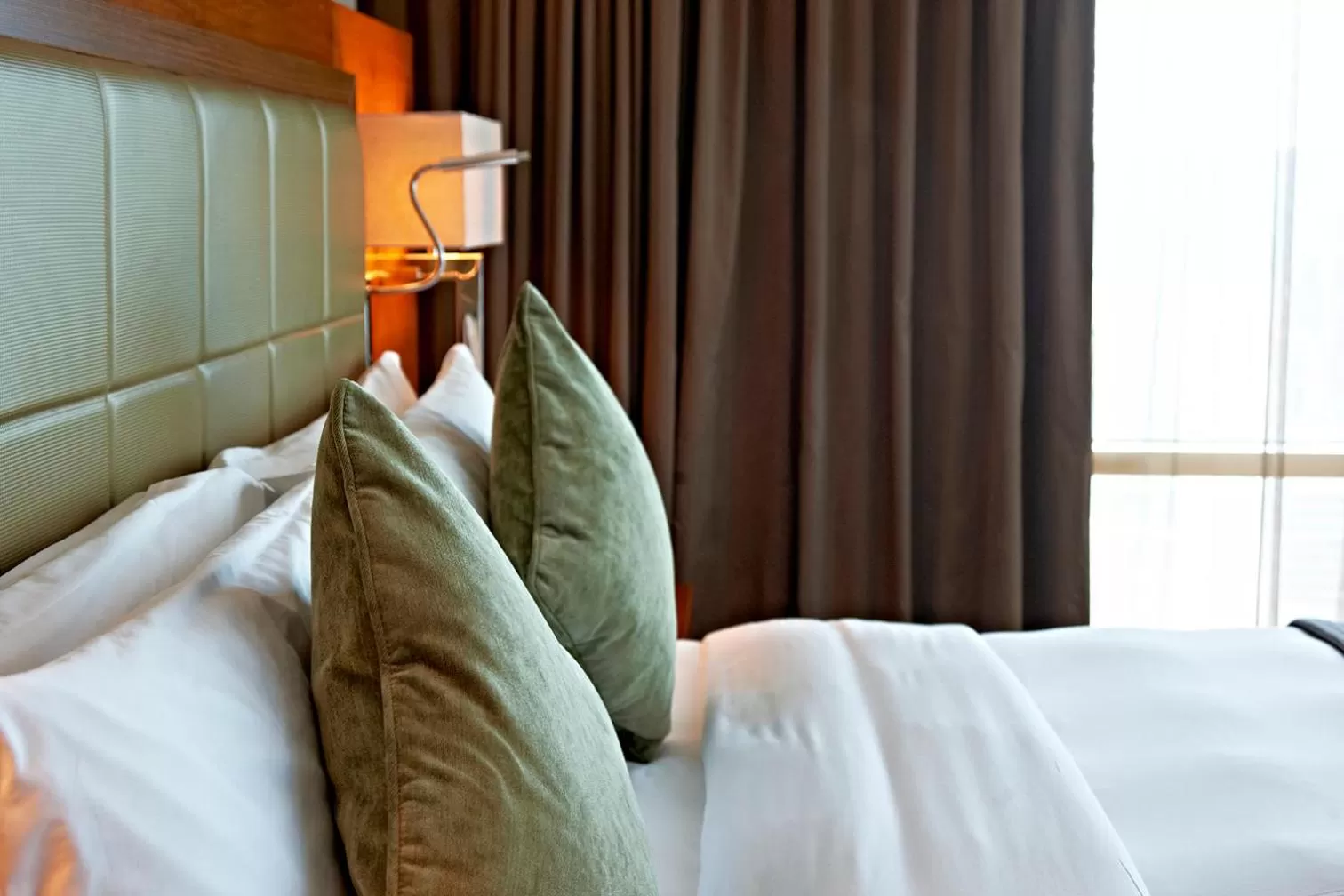 Bed in InterContinental Doha The City by IHG