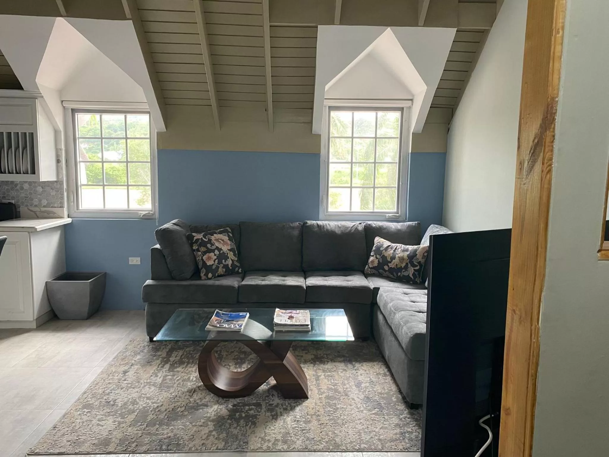 Living room in Seacastles by the beach/pool