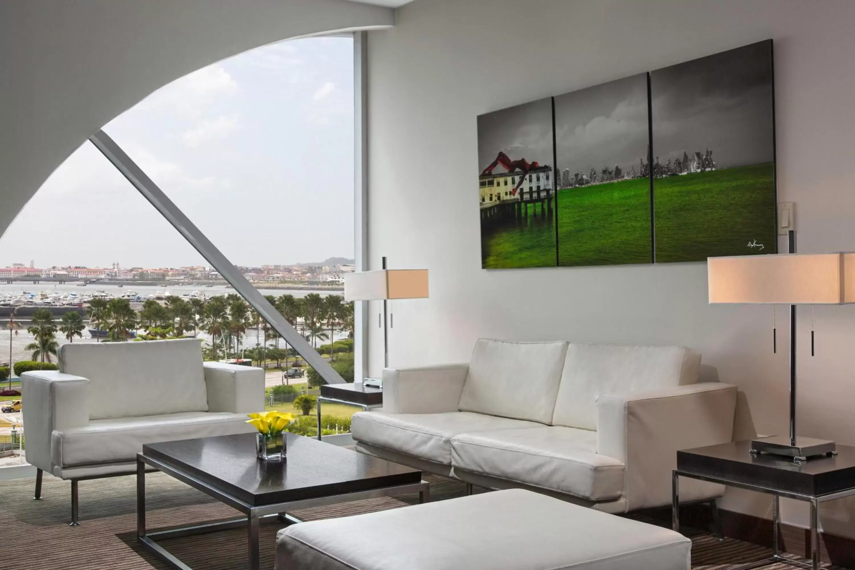 Gold Suite, Club lounge access, 1 Bedroom Suite, 1 King in Le Meridien Panama Gold Suite, Club lounge access, 1 Bedroom Suite, 1 King in Le Meridien Panama