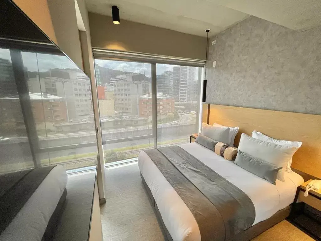 Loft in ICON 100 Luxury Apartasuites Loft in ICON 100 Luxury Apartasuites