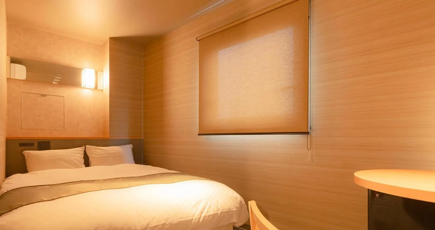 Restaurant/places to eat, Bed in Matsumoto Tourist Hotel