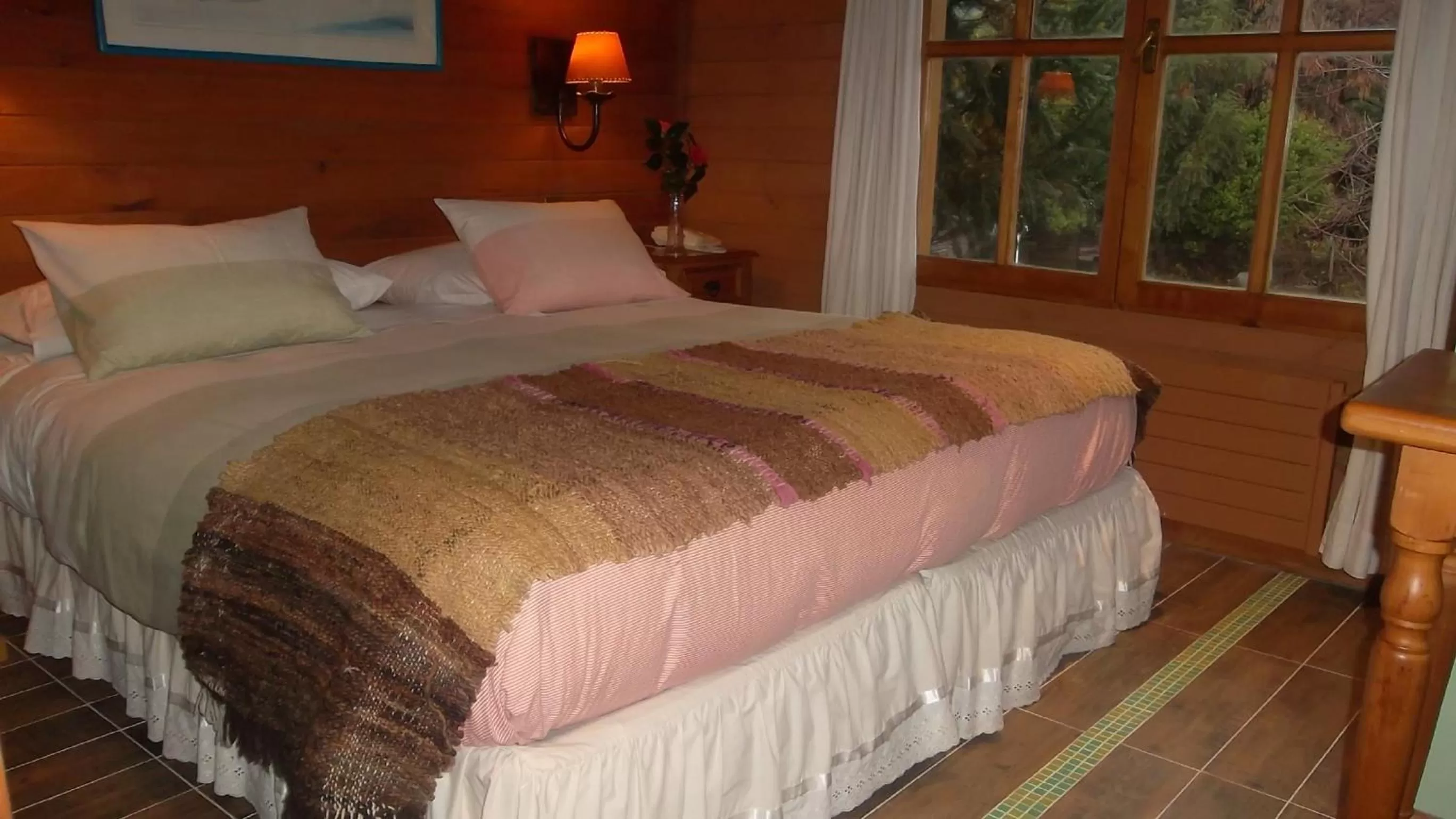 Decorative detail, Bed in Hotel Malalhue