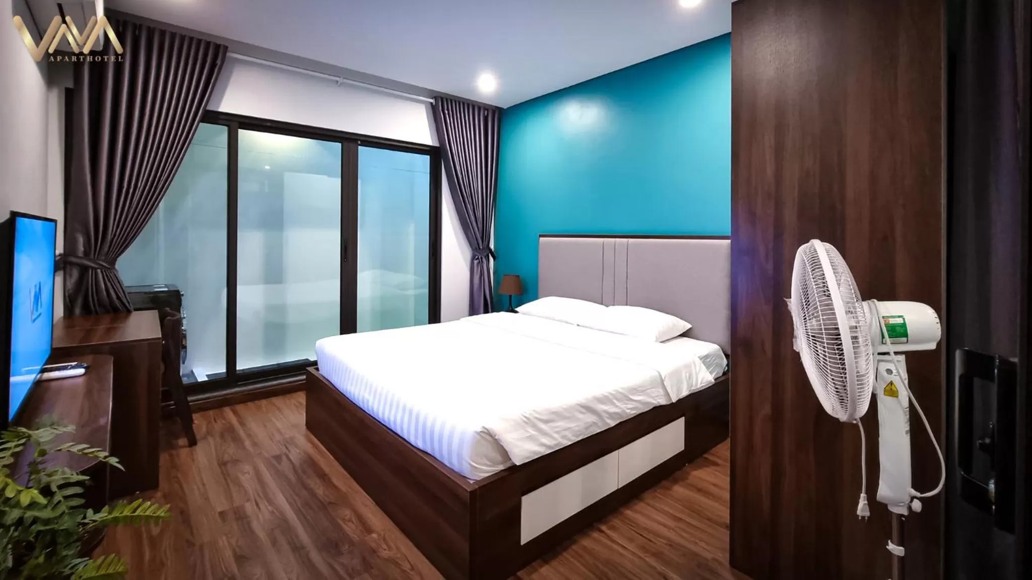 Bed in VNAHOMES APARTHOTEL