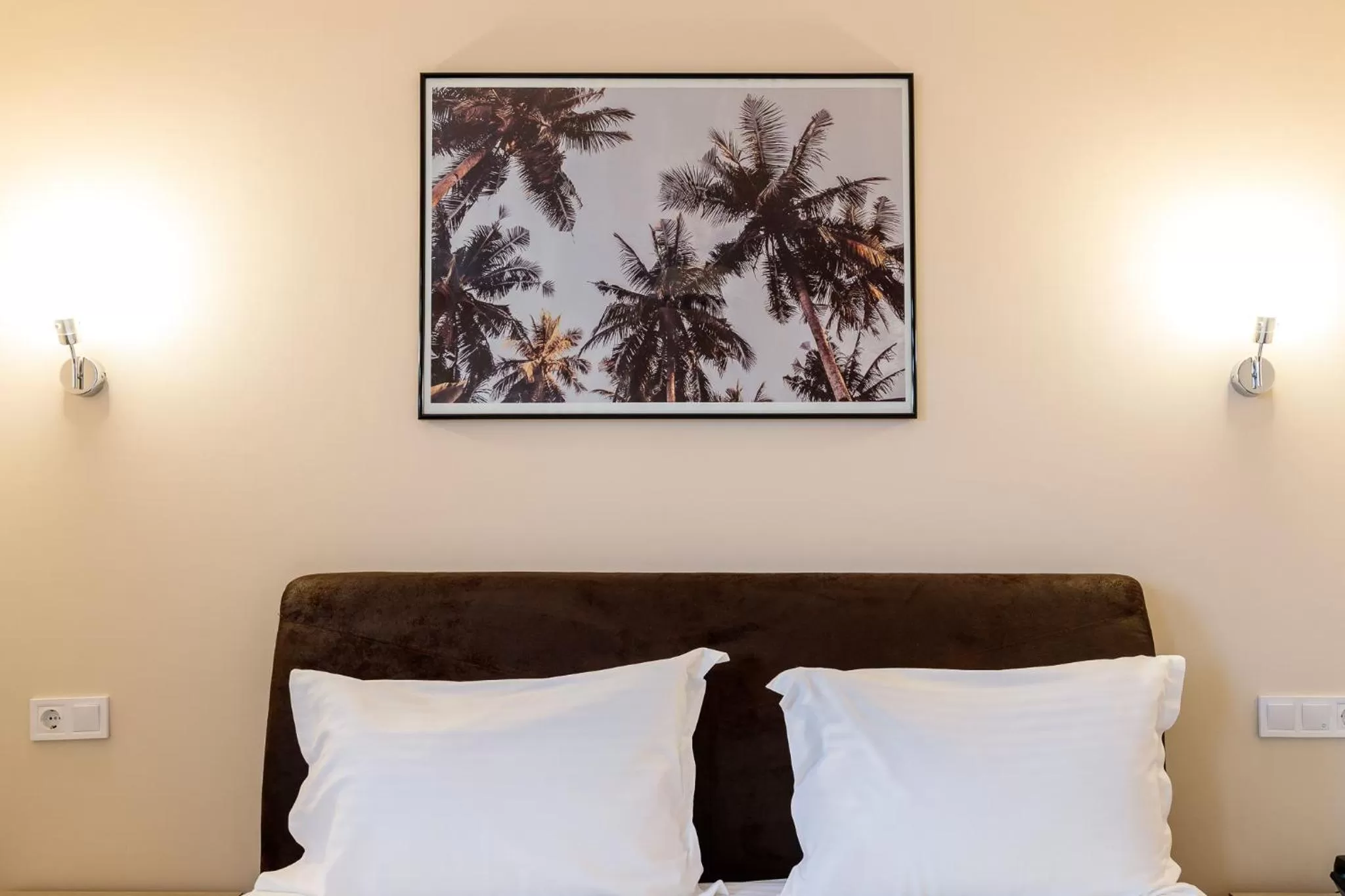 Bed in Pensiunea Select Central