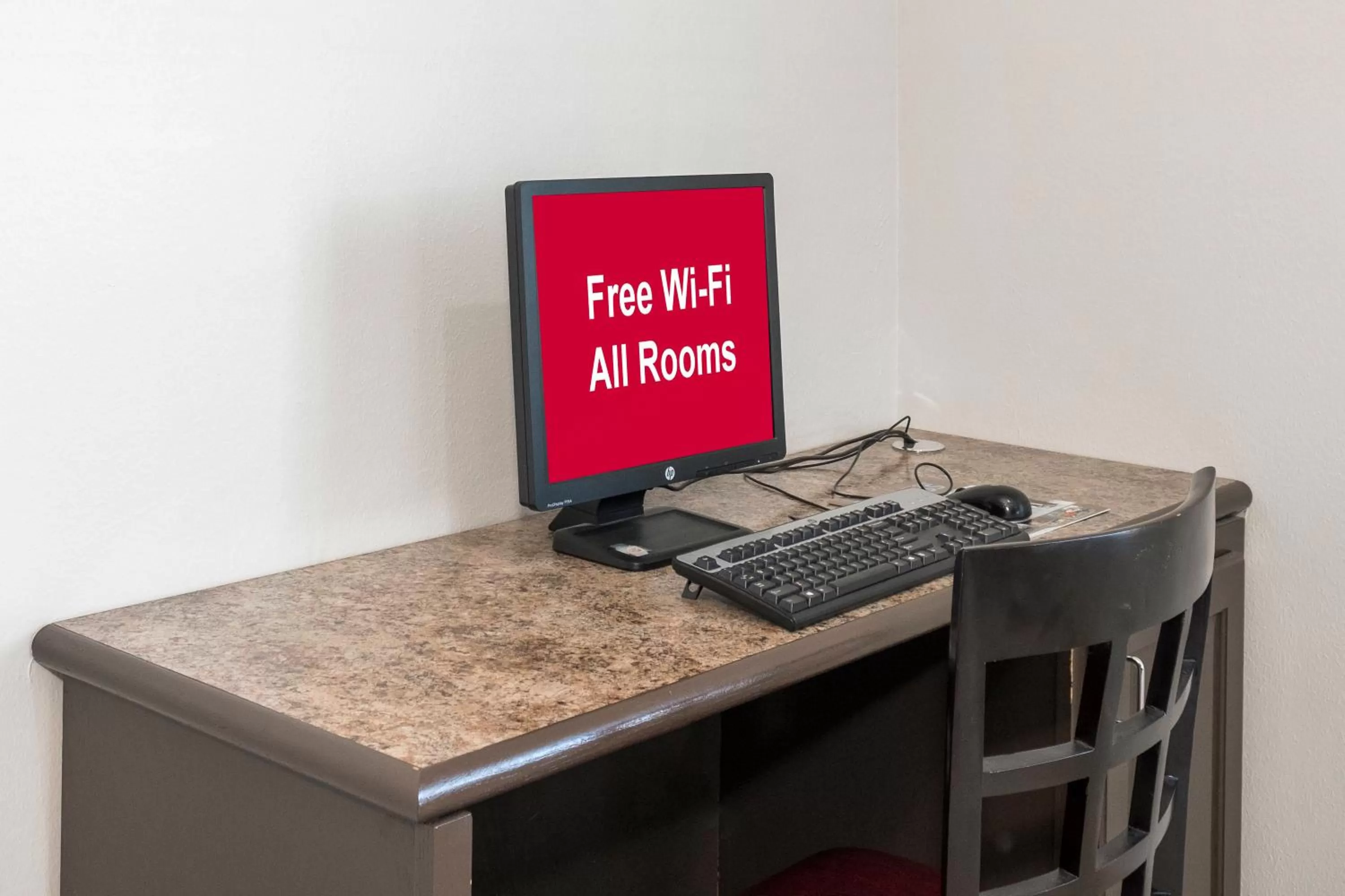 Business facilities in Red Roof Inn & Suites Corbin