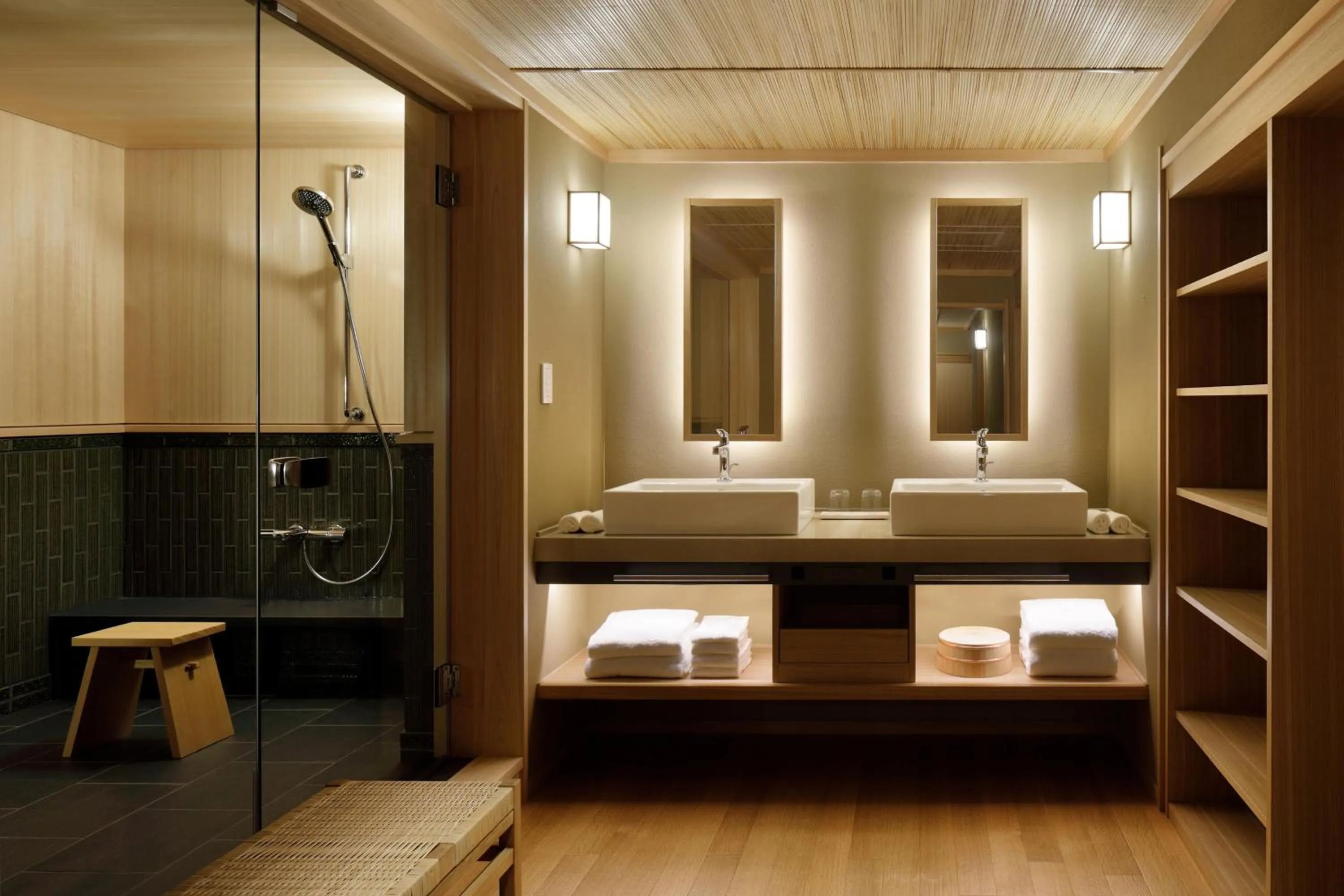 Bathroom, Bed in The Westin Miyako Kyoto