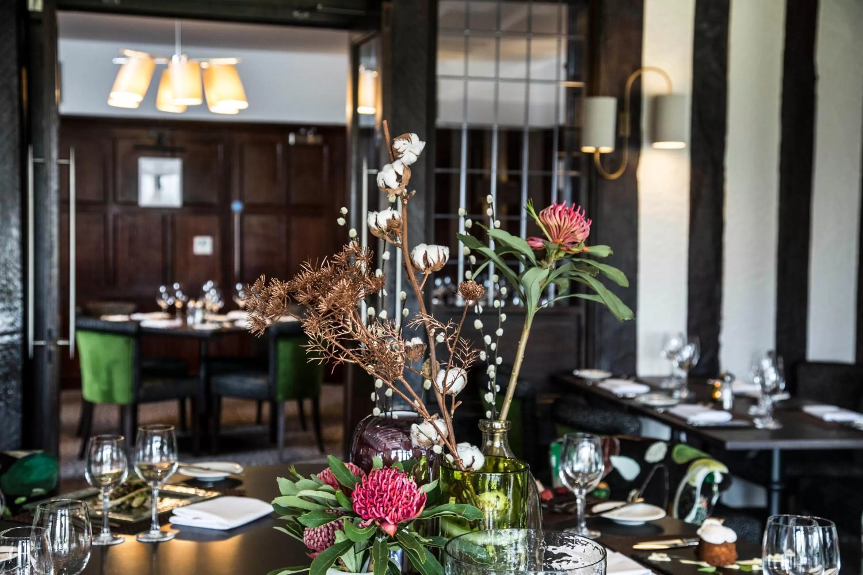 Restaurant/places to eat in Hogarths Stone Manor