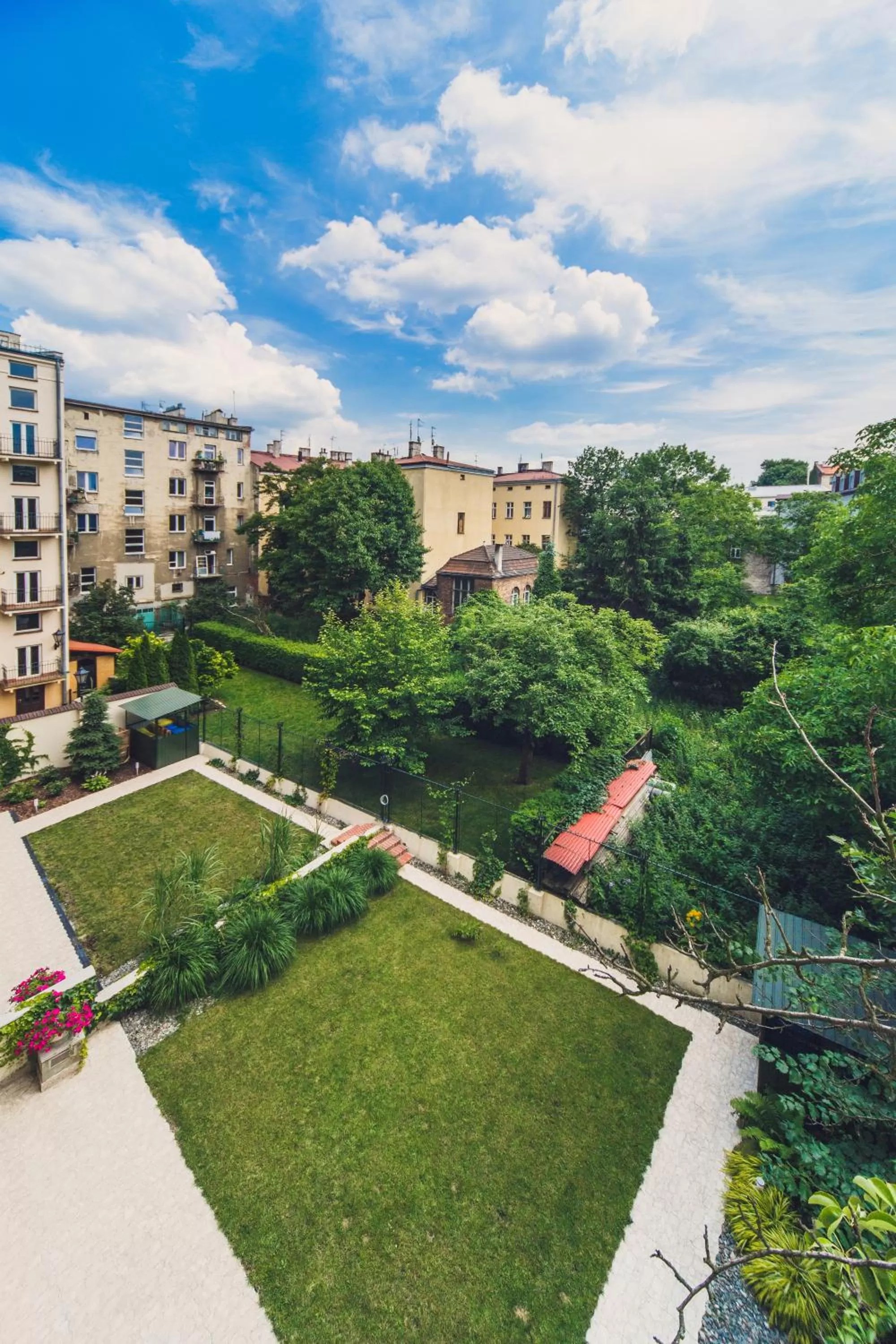 Garden view in 4Seasons﻿ Apartments Cracow