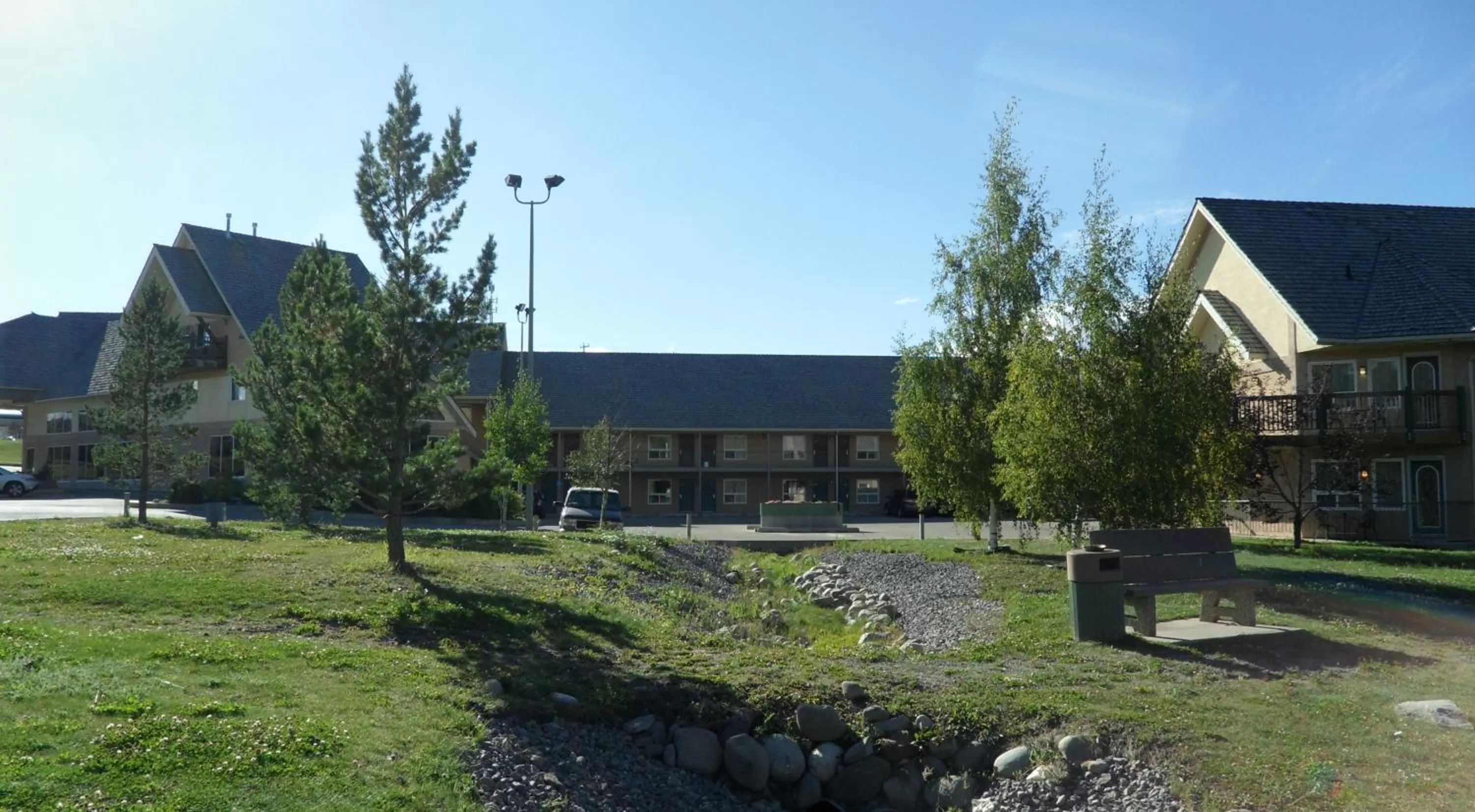 Property building in Lakeview Inns & Suites - Hinton