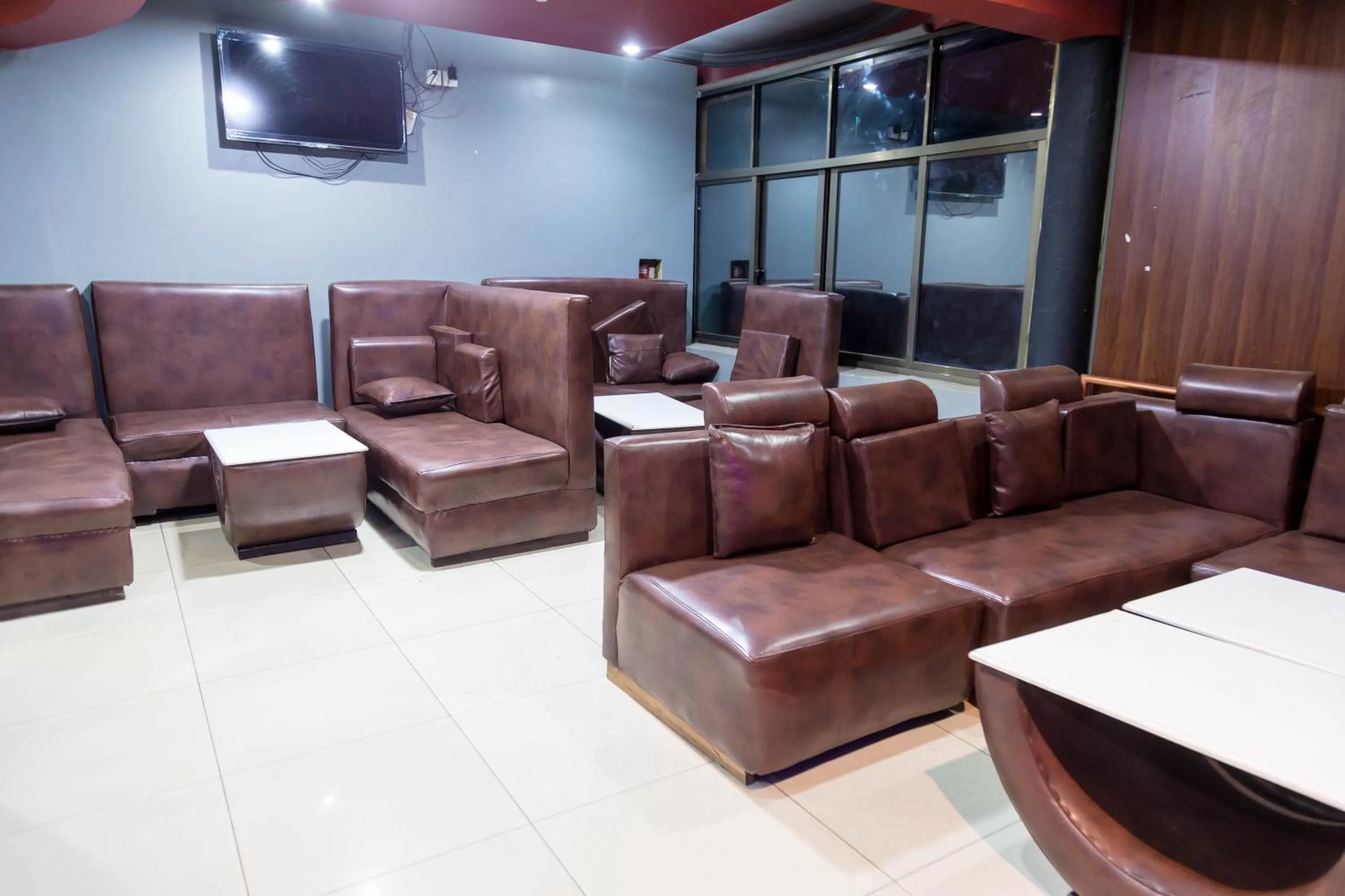 Lounge or bar in Olympic Hotel