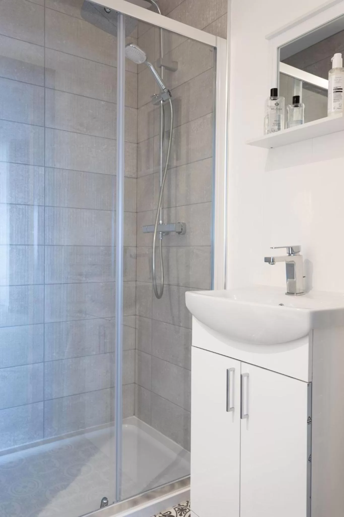 RESIDENCY LUXURY SEAFRONT HOTEL