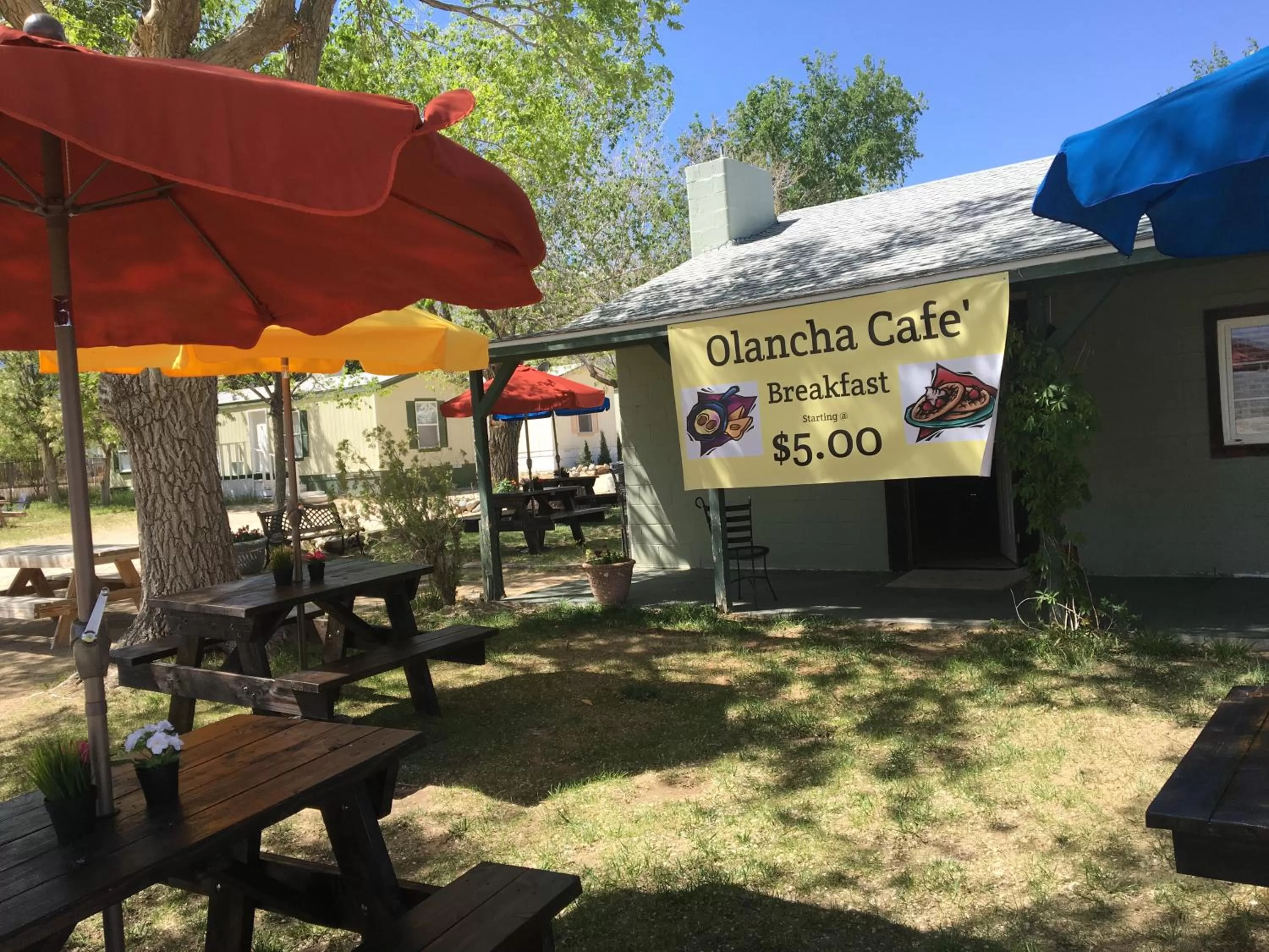 Property building in Olancha RV Park and Motel