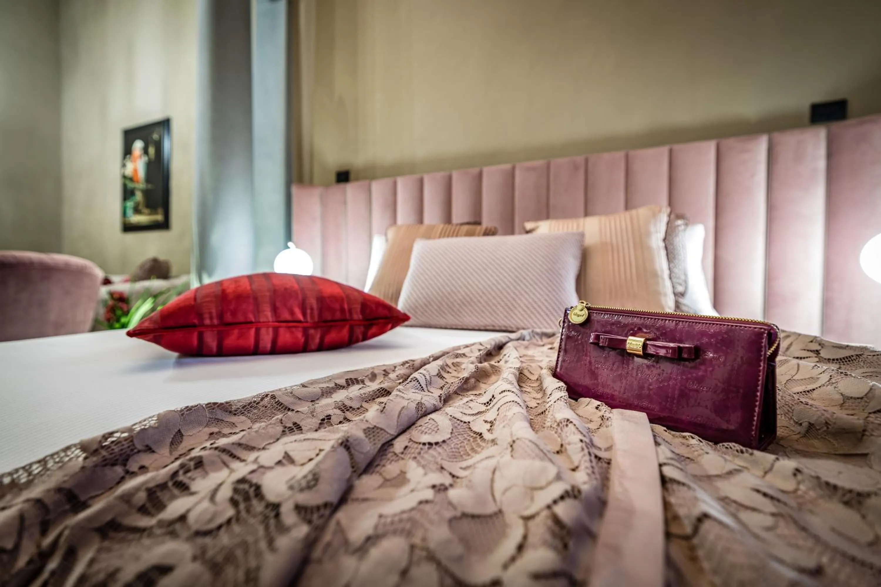 Decorative detail, Bed in Palazzo Bianca Cappello Residenza d'Epoca