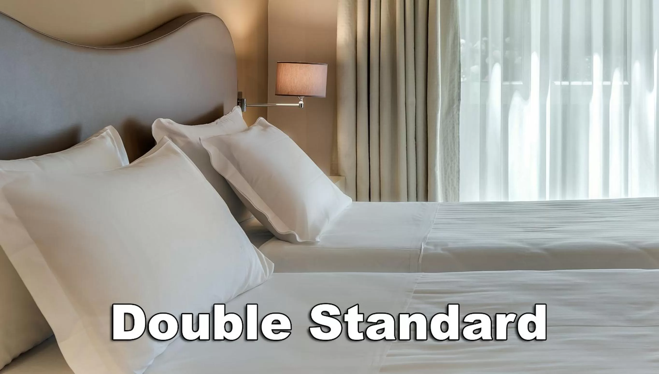 Bed in Hotel La Fortezza