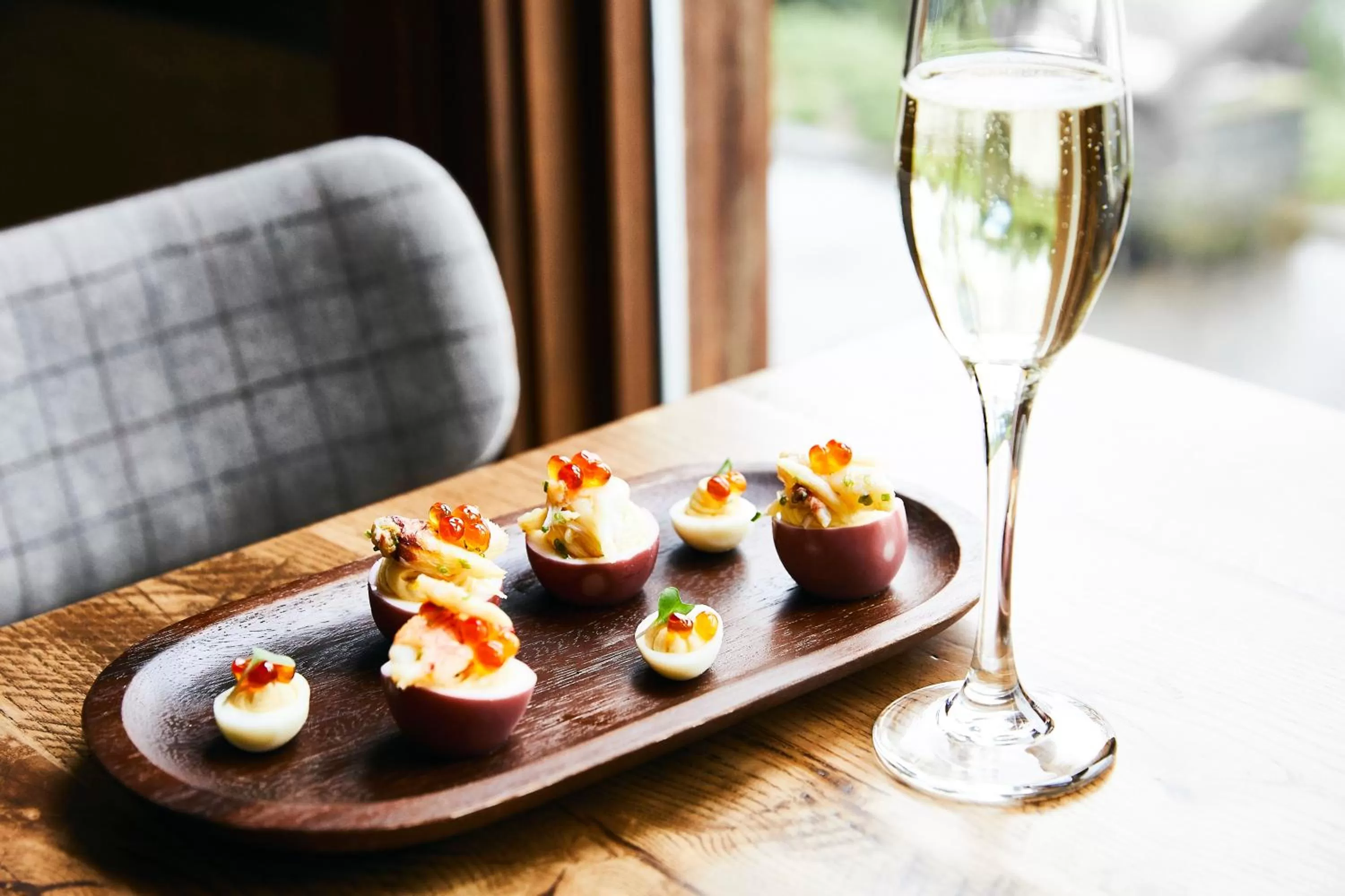 Restaurant/places to eat in Kimpton Riverplace Hotel by IHG