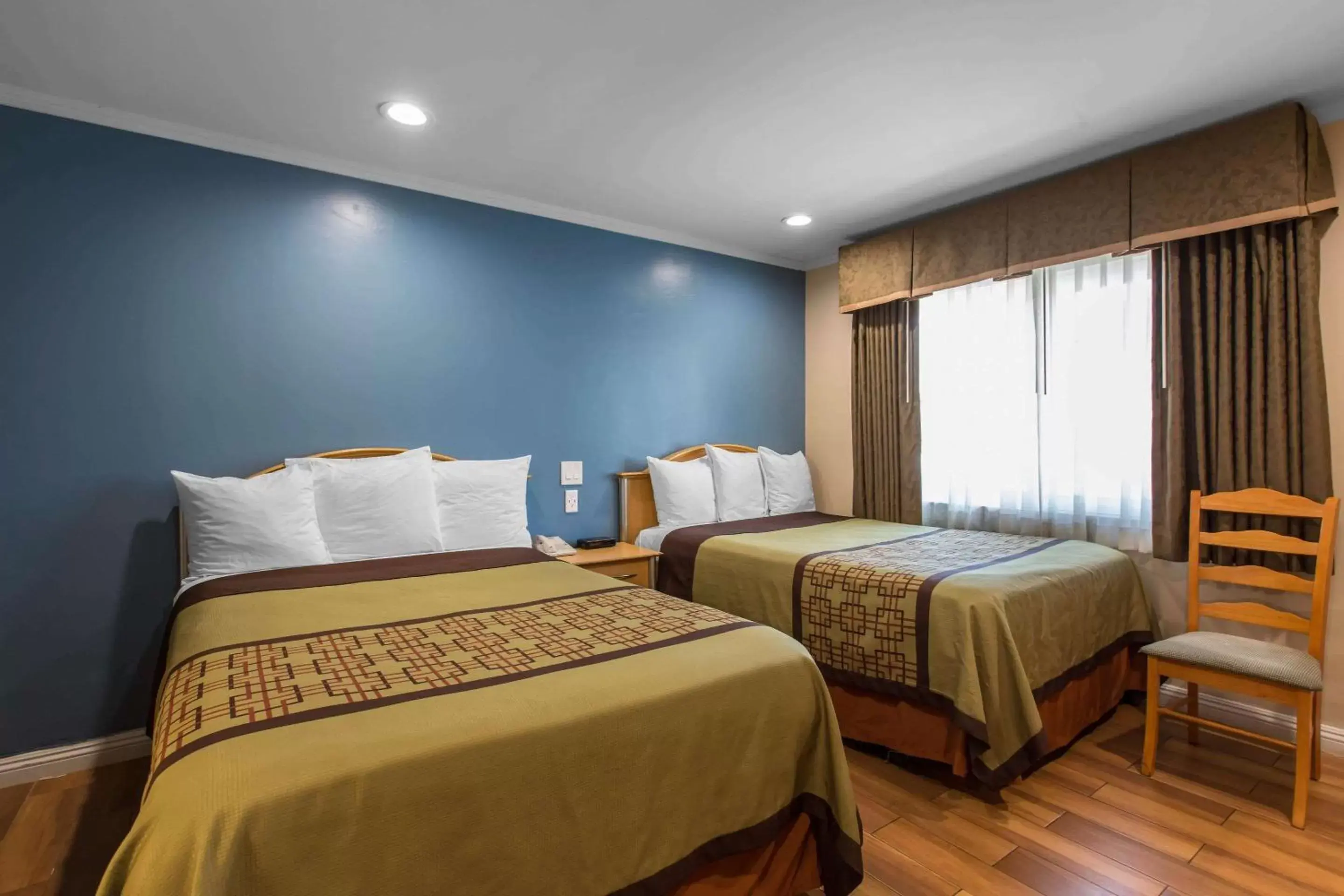 Rodeway Inn Escondido Downtown Rodeway Inn Escondido Downtown