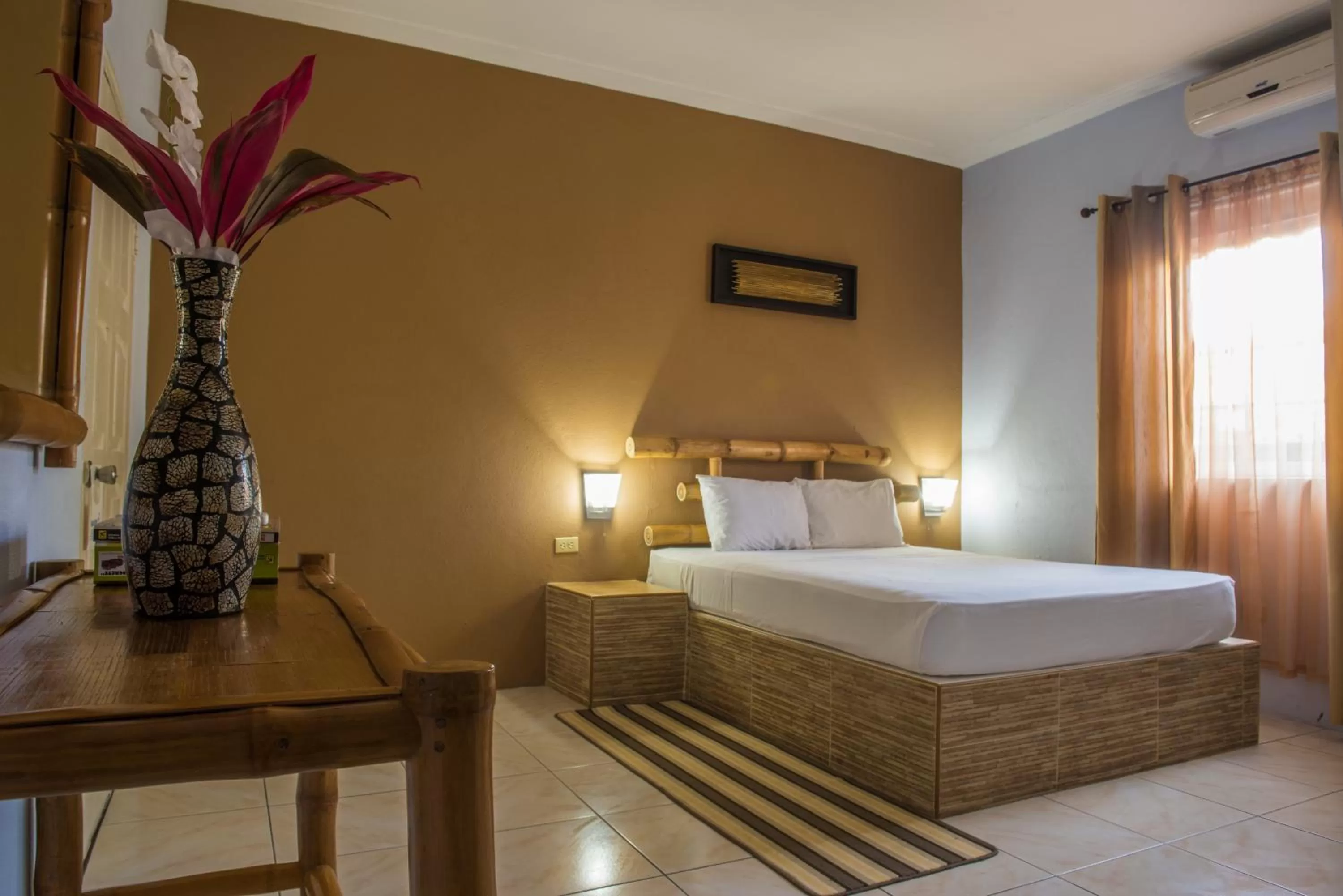 Photo of the whole room, Bed in Hotel Tim Bamboo