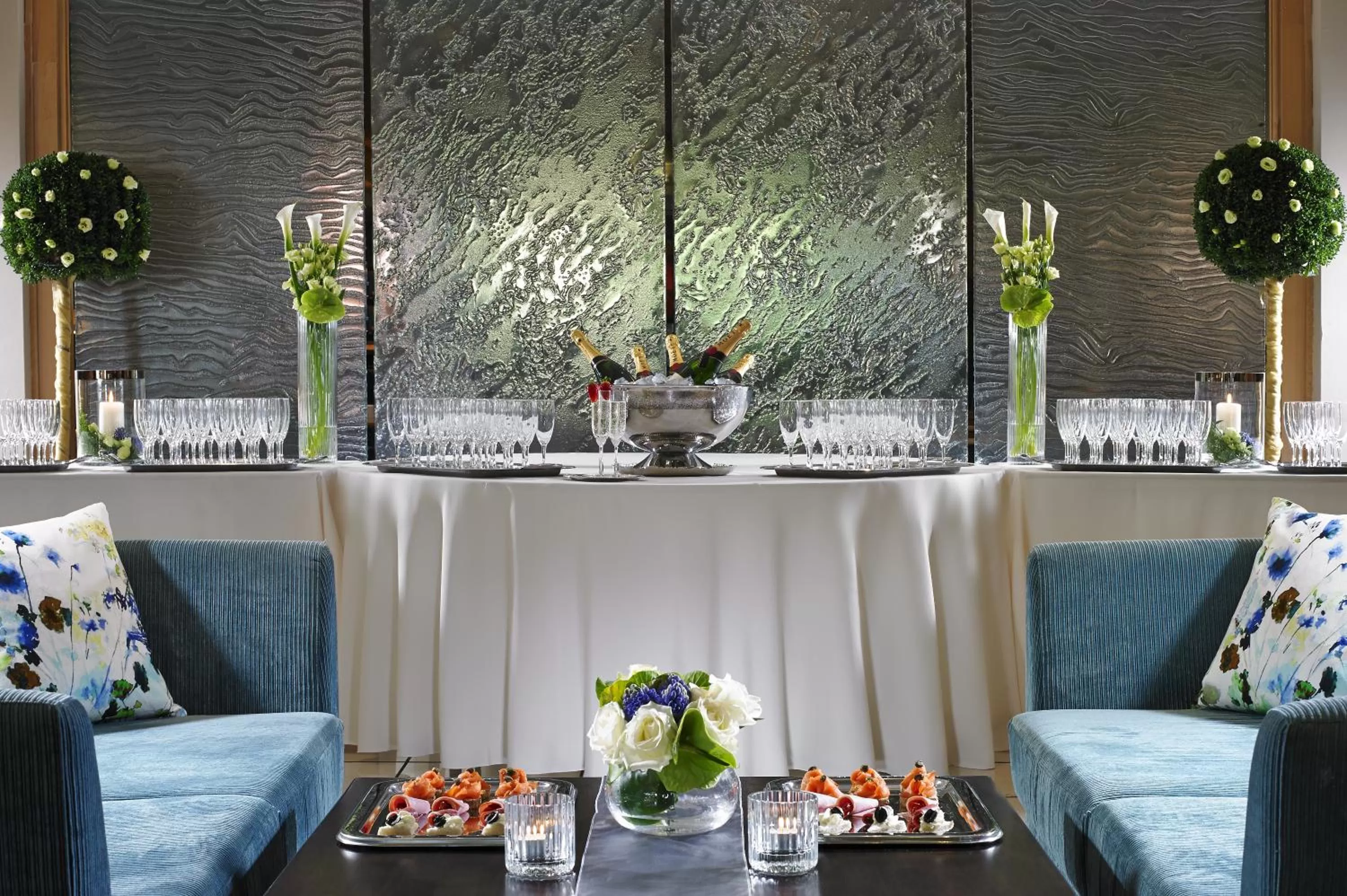 Restaurant/places to eat in Radisson BLU Hotel and Spa, Limerick