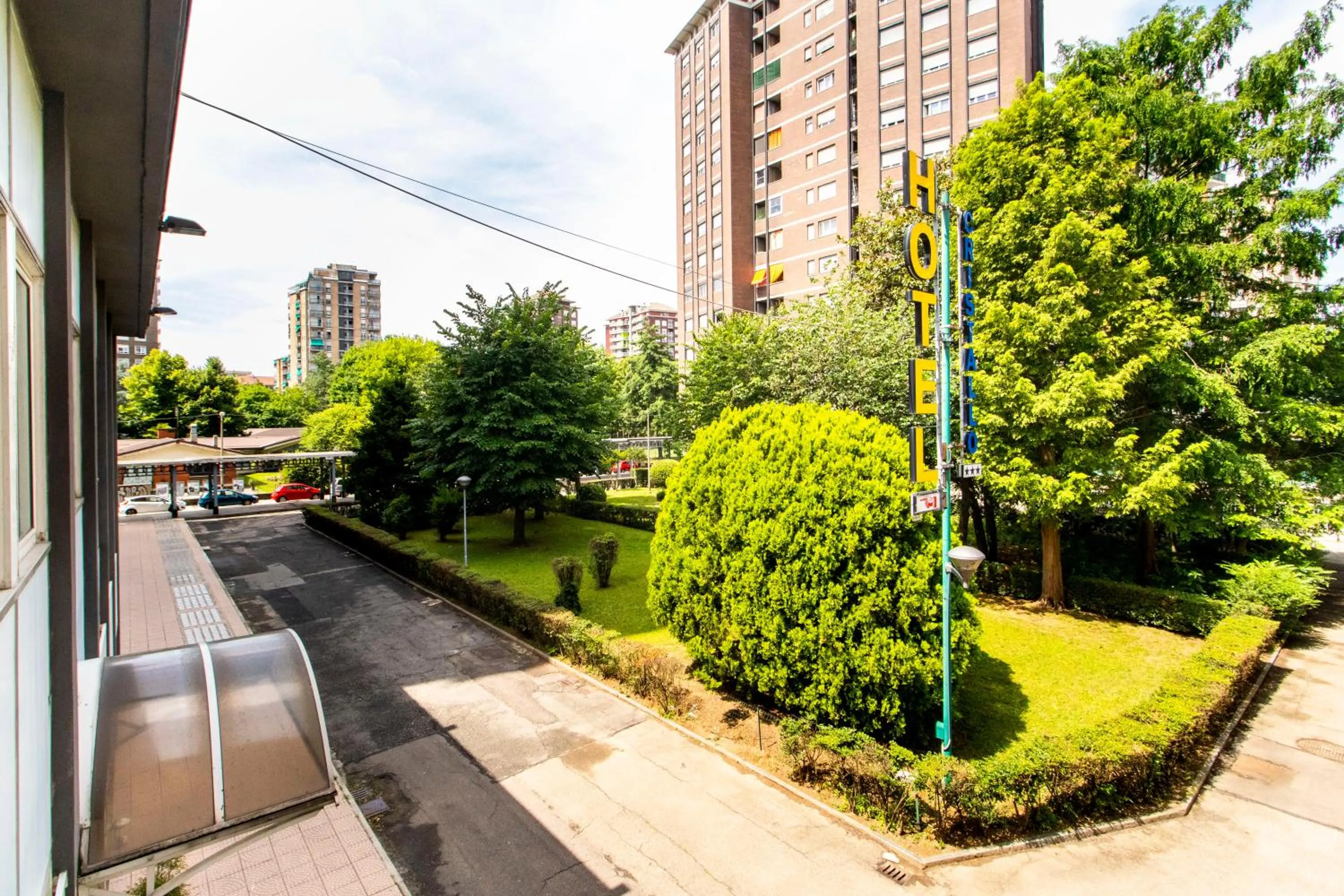 Garden view in Hotel Cristallo Torino
