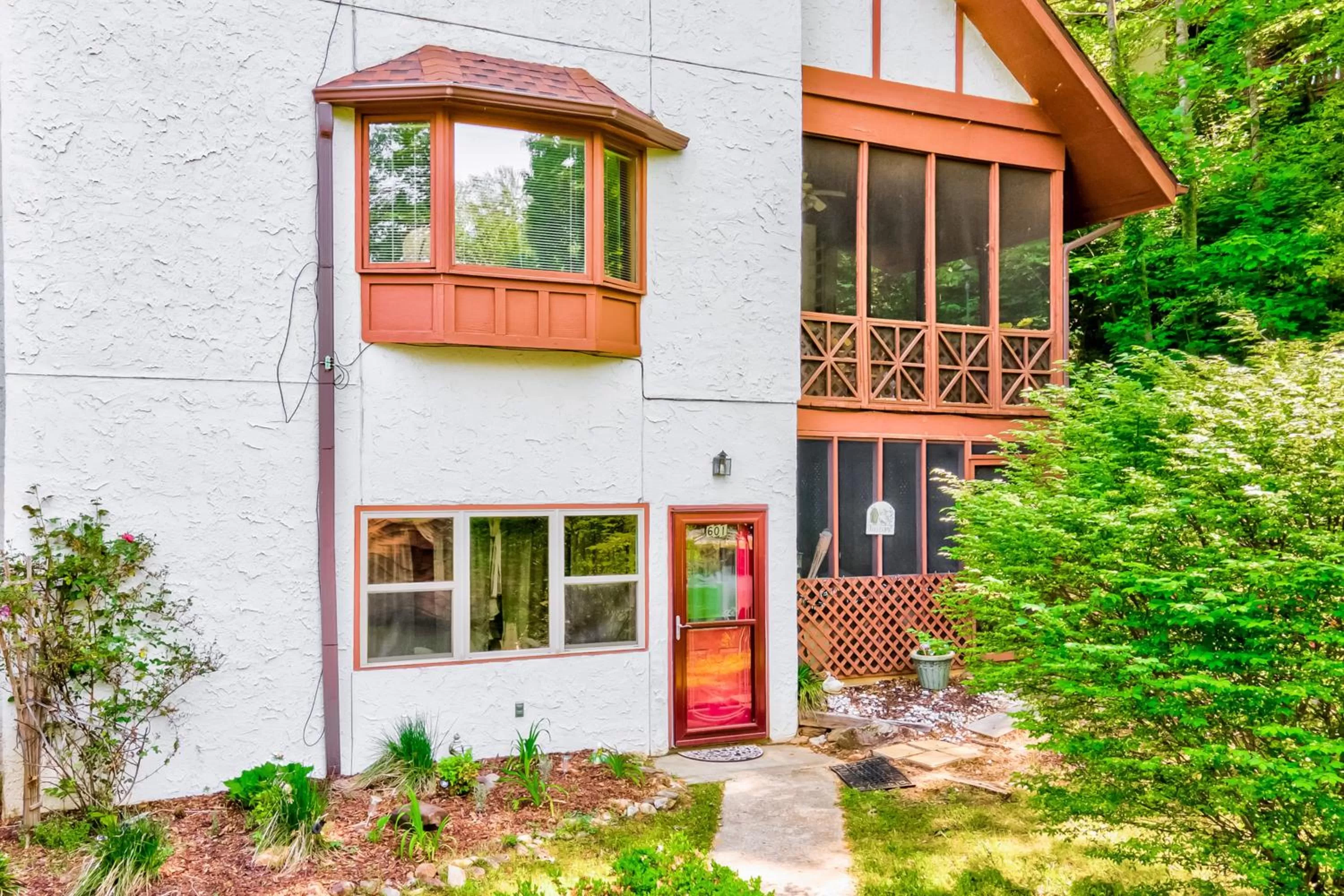 Property Building in Cool River Condo II