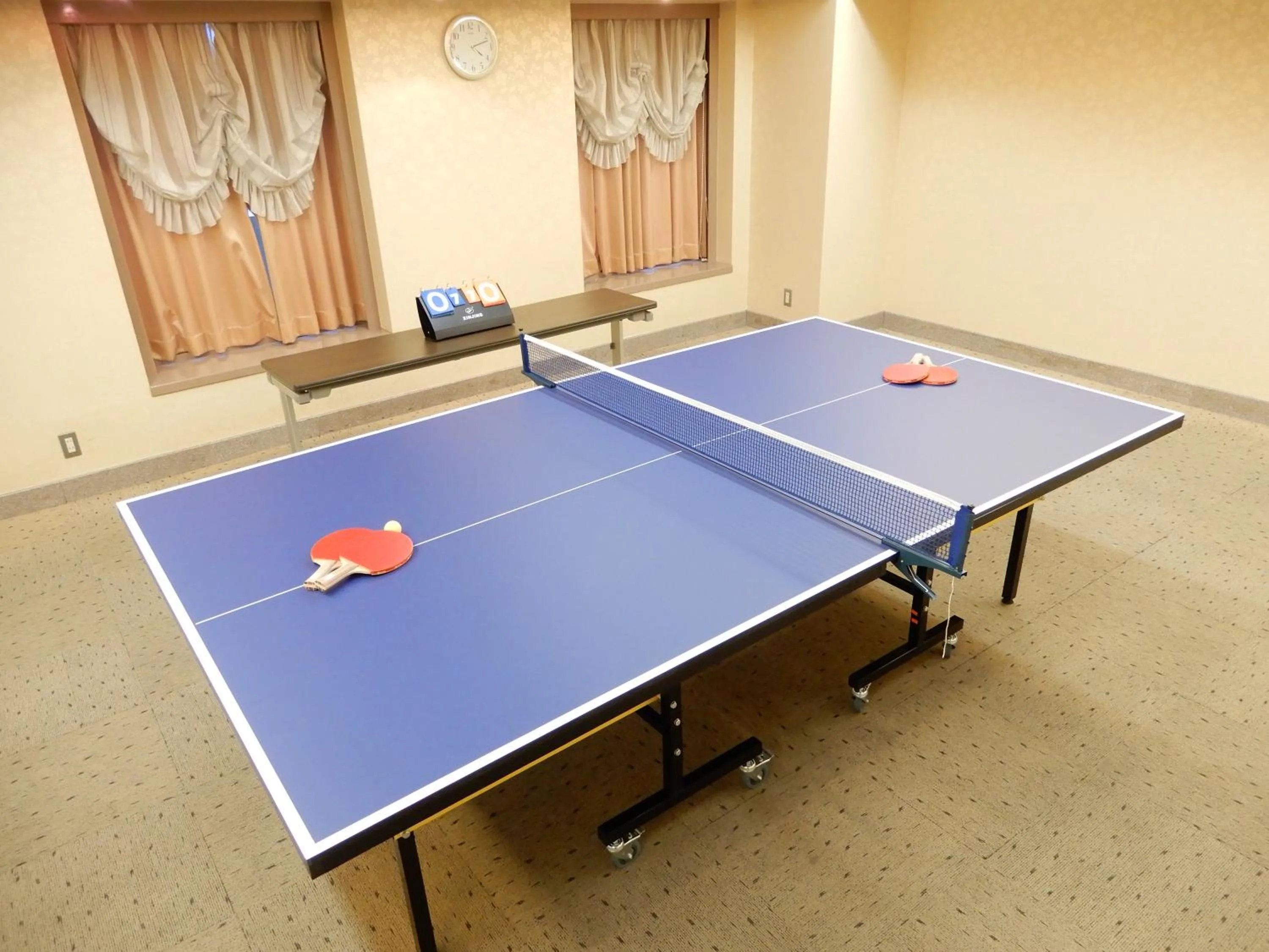 Table tennis in Kobe Sannomiya Union Hotel