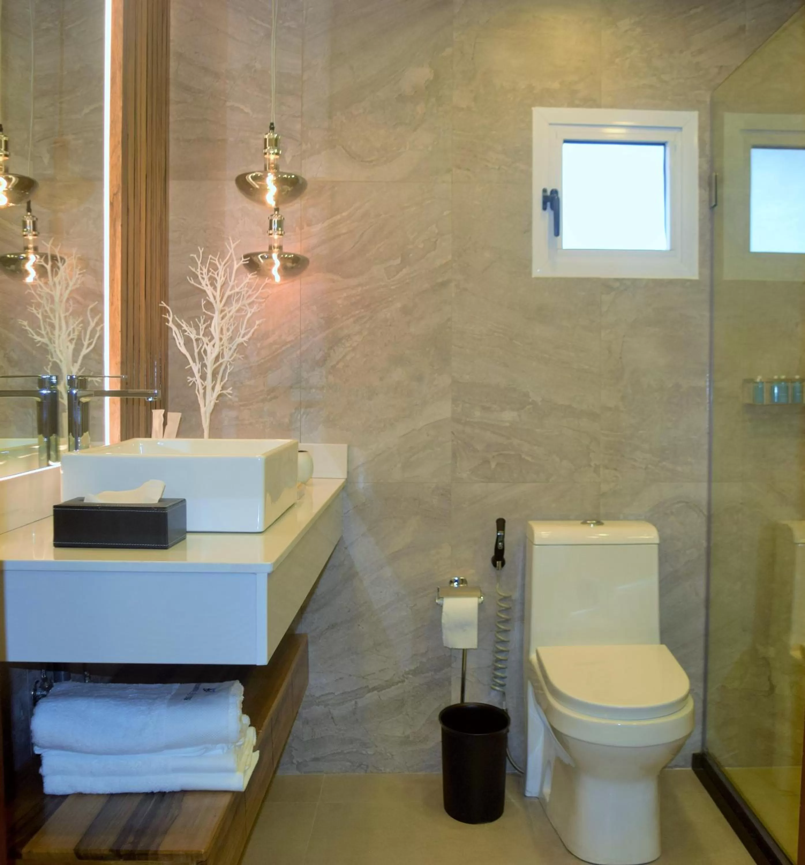 Bathroom in Montecito Apartments