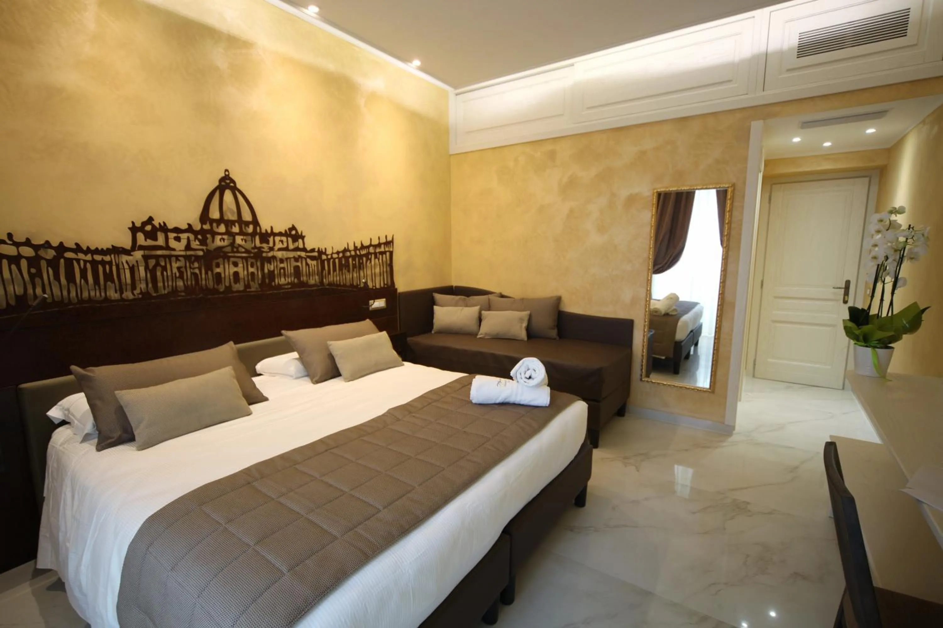 Photo of the whole room, Bed in Maison Tritone