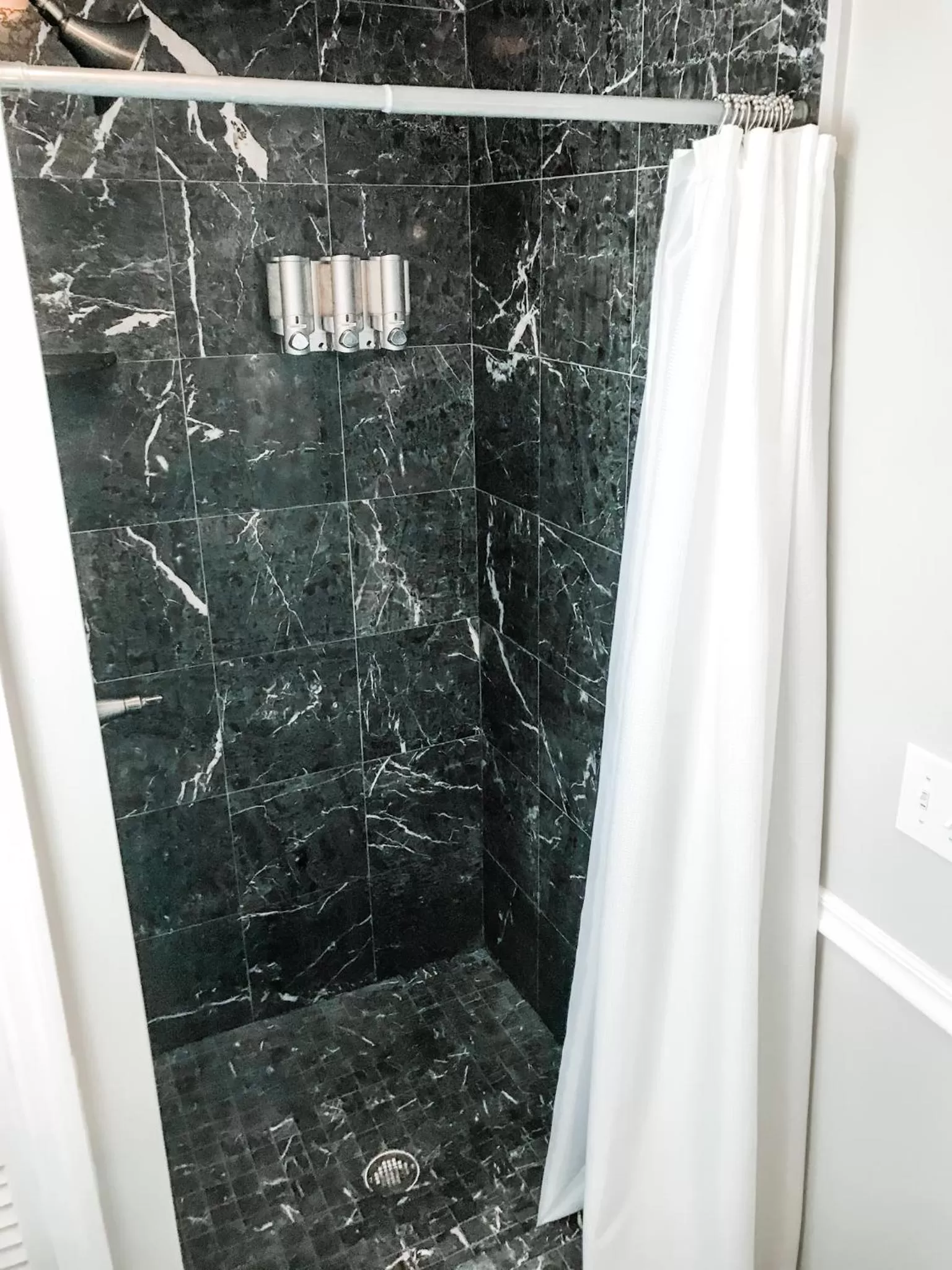 The Dahlonega Square Hotel