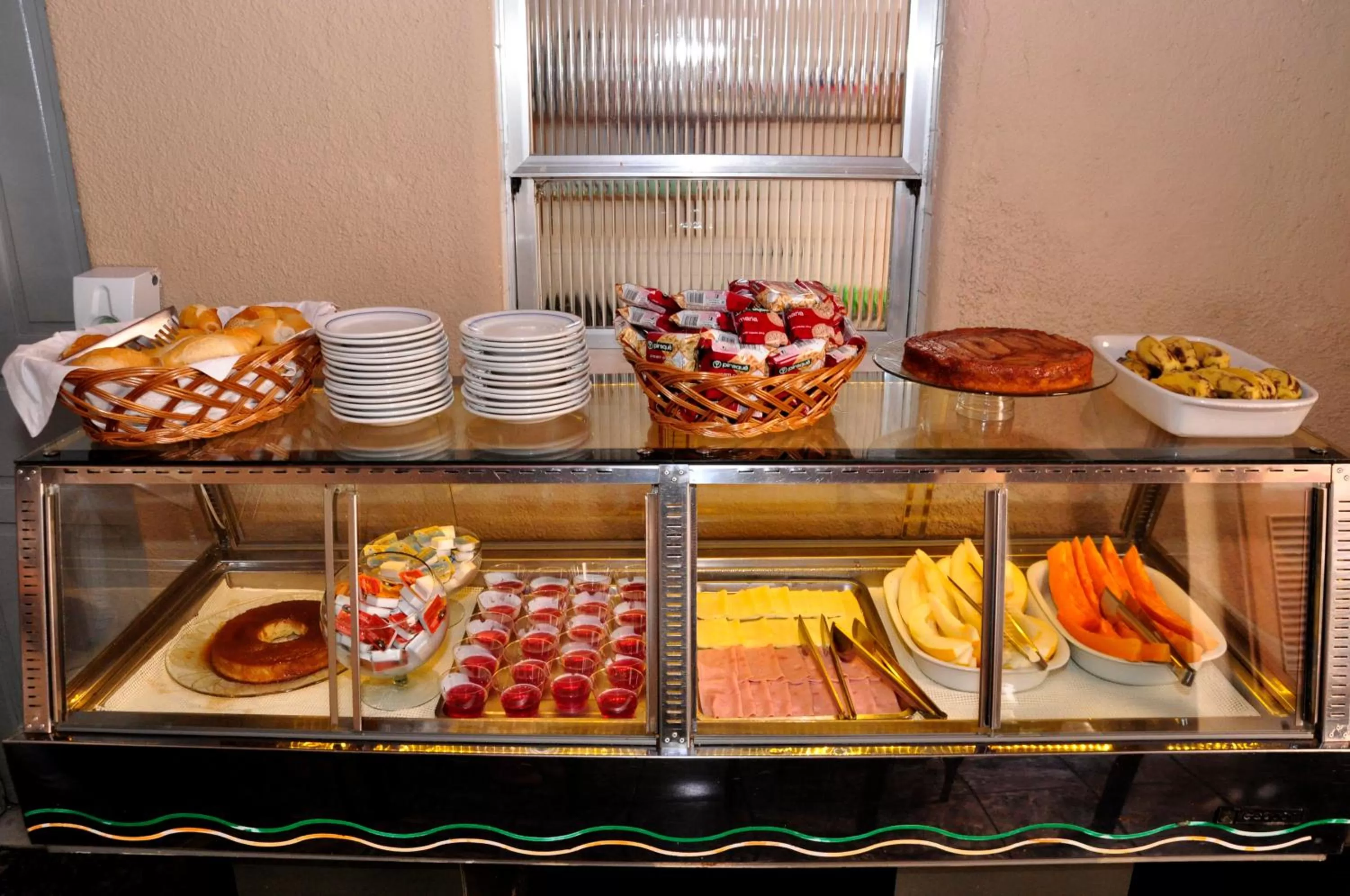 Buffet breakfast in Hotel Plaza Riazor