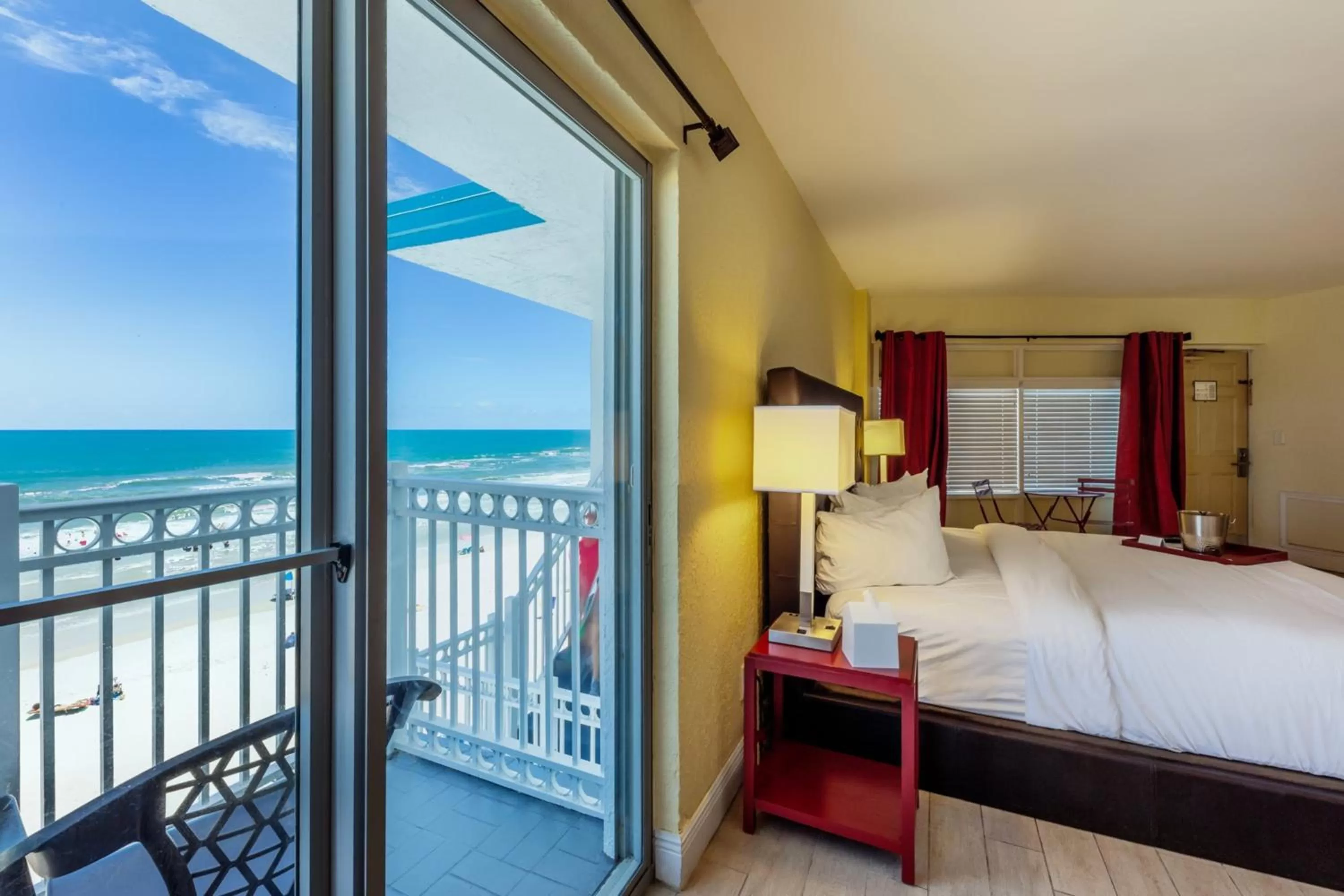 Bed in Chateau Mar Beach Resort