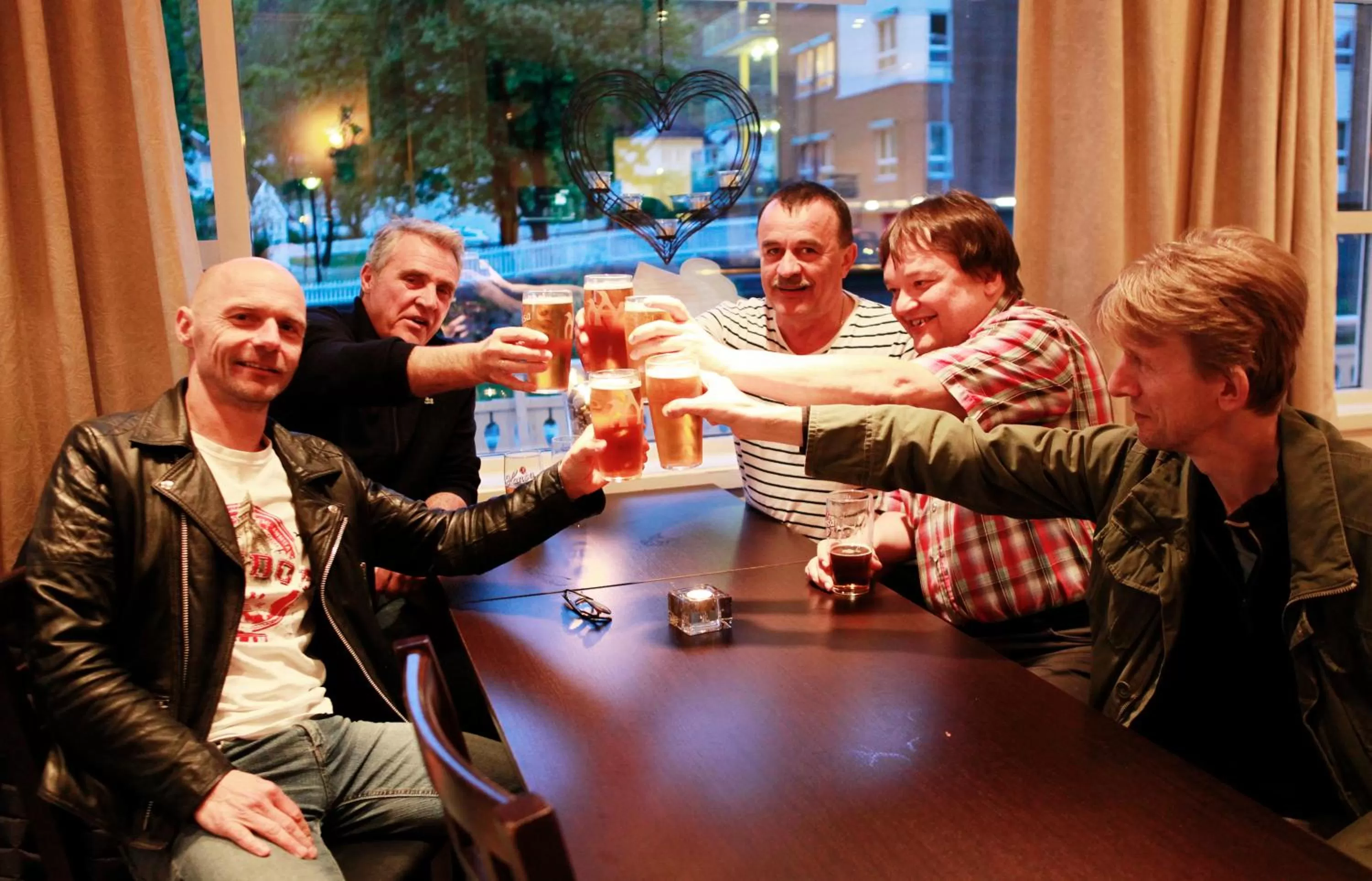 Lounge or bar in Øren Hotel