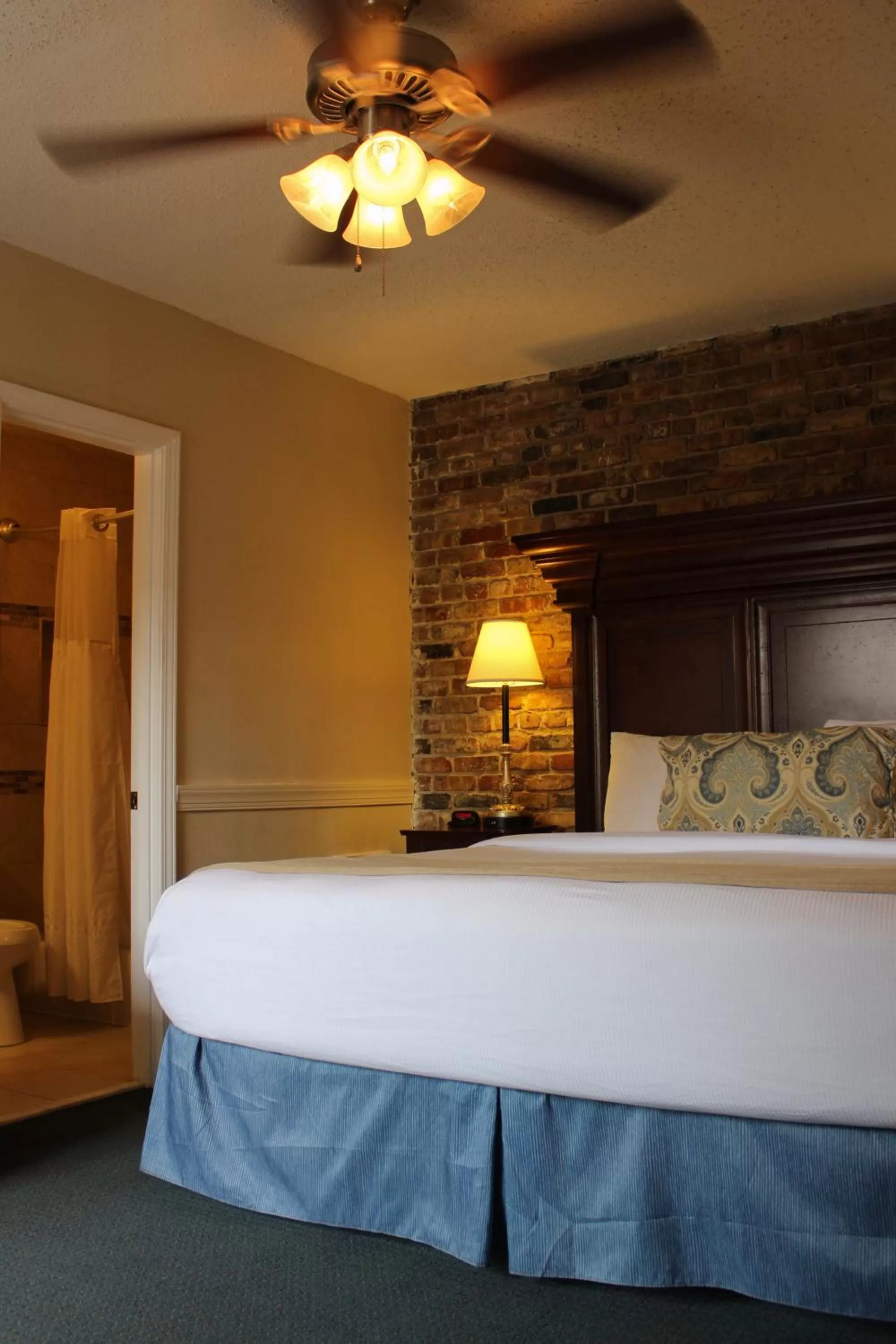 Bed in Hotel St. Pierre French Quarter