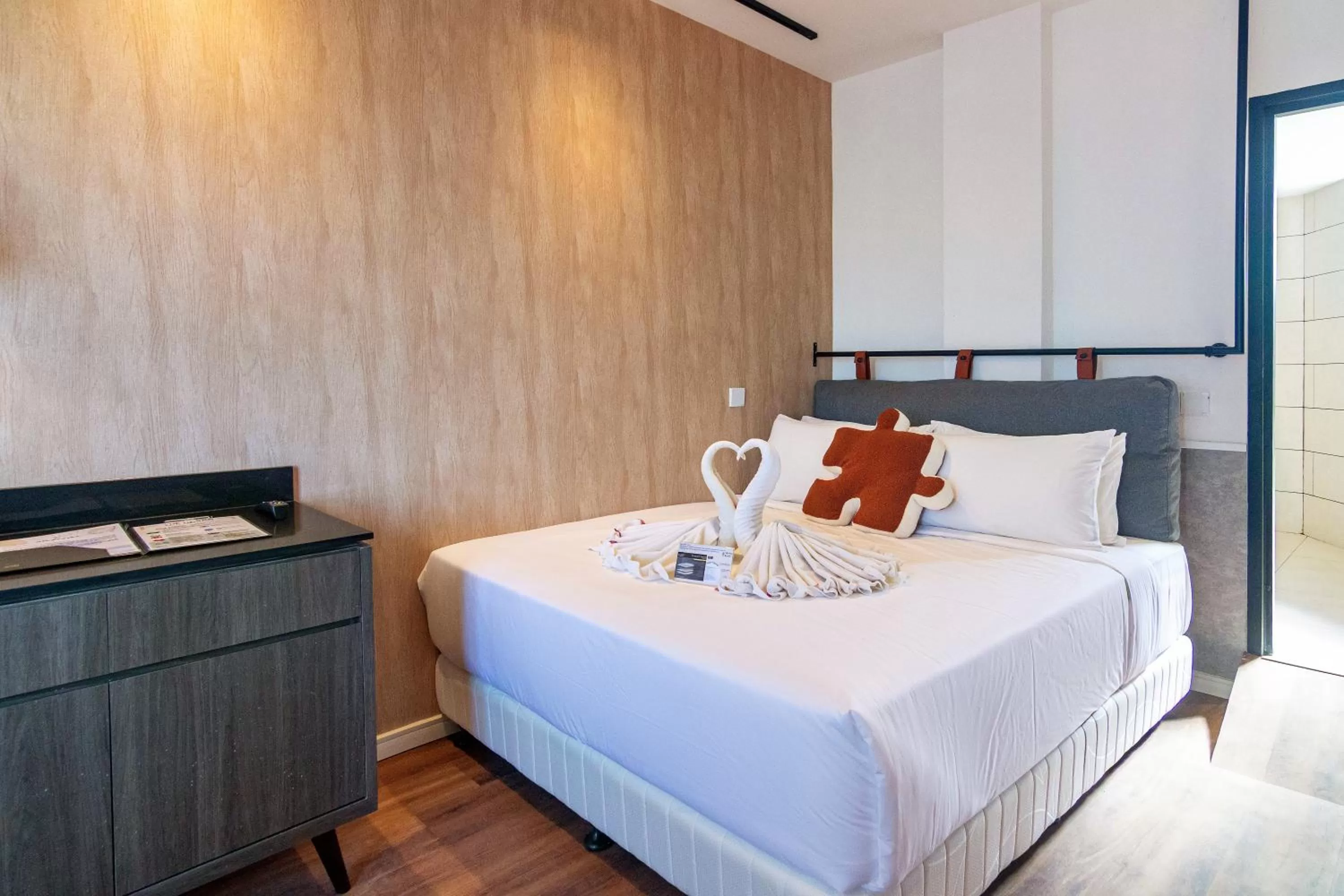 Bedroom, Bed in Bagan Suite