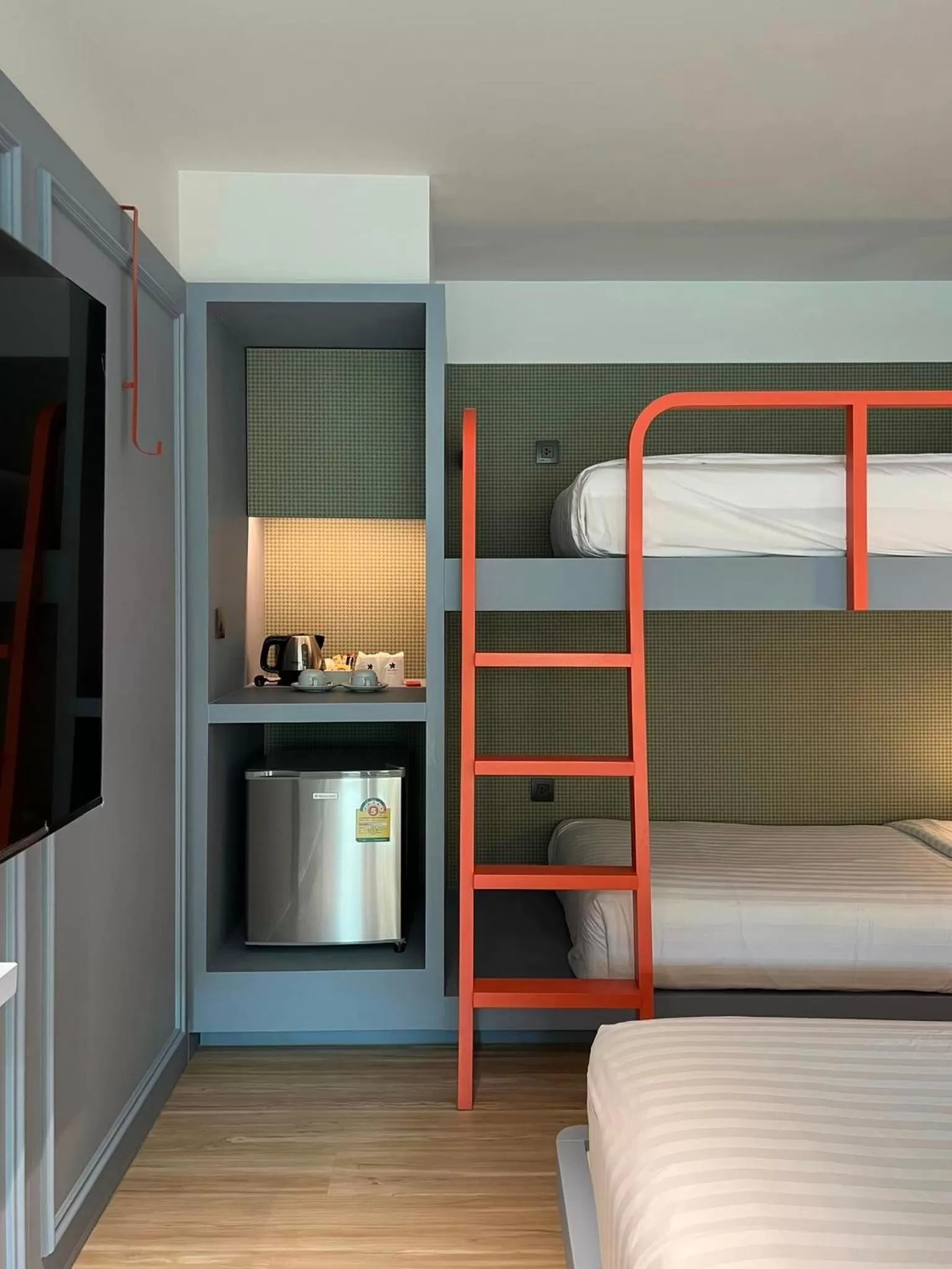 TV and multimedia, Bed in Banlansuan Resort SHA Plus