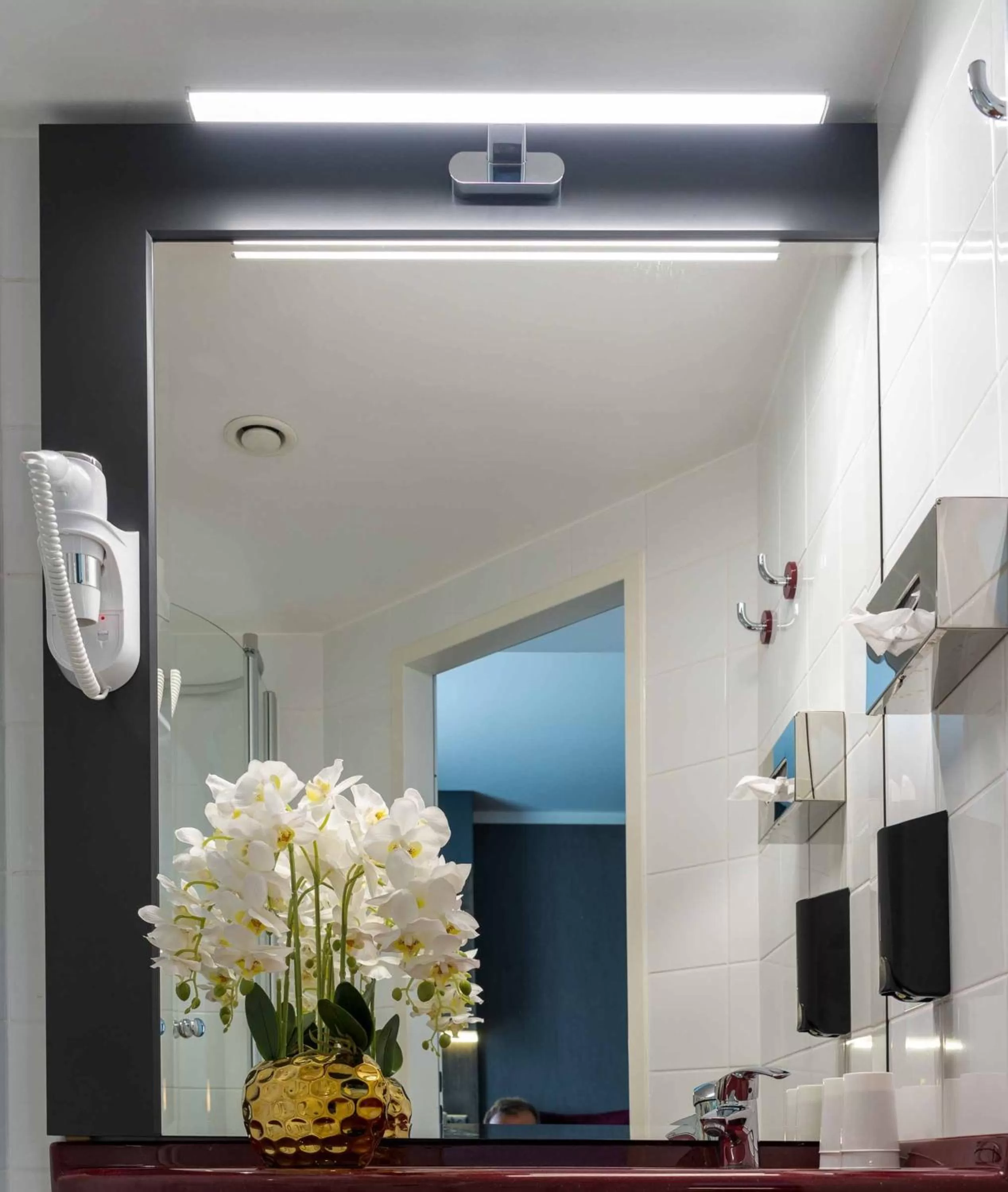 Bathroom in PLAZA Premium Karlsruhe