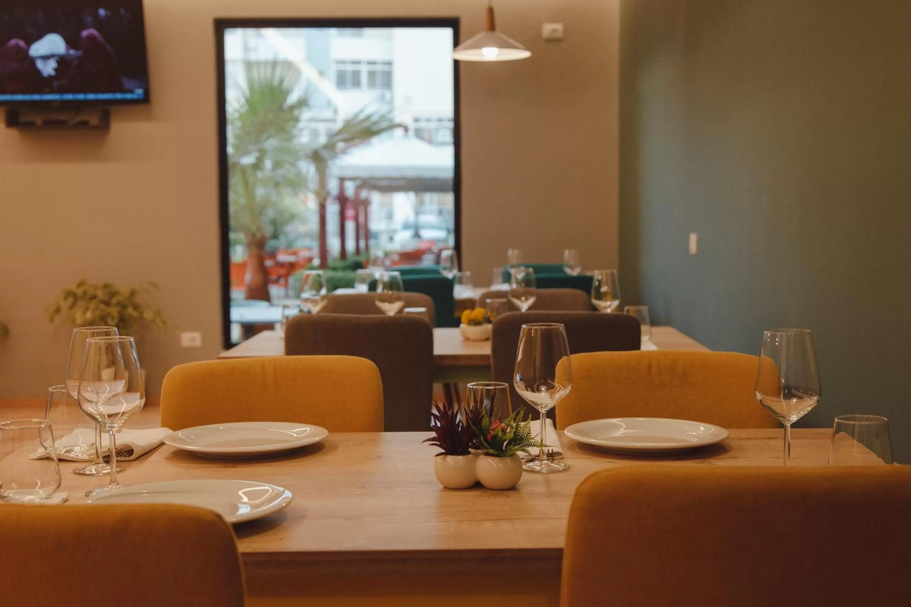 On site, Restaurant/Places to Eat in Kadrisa Hotel