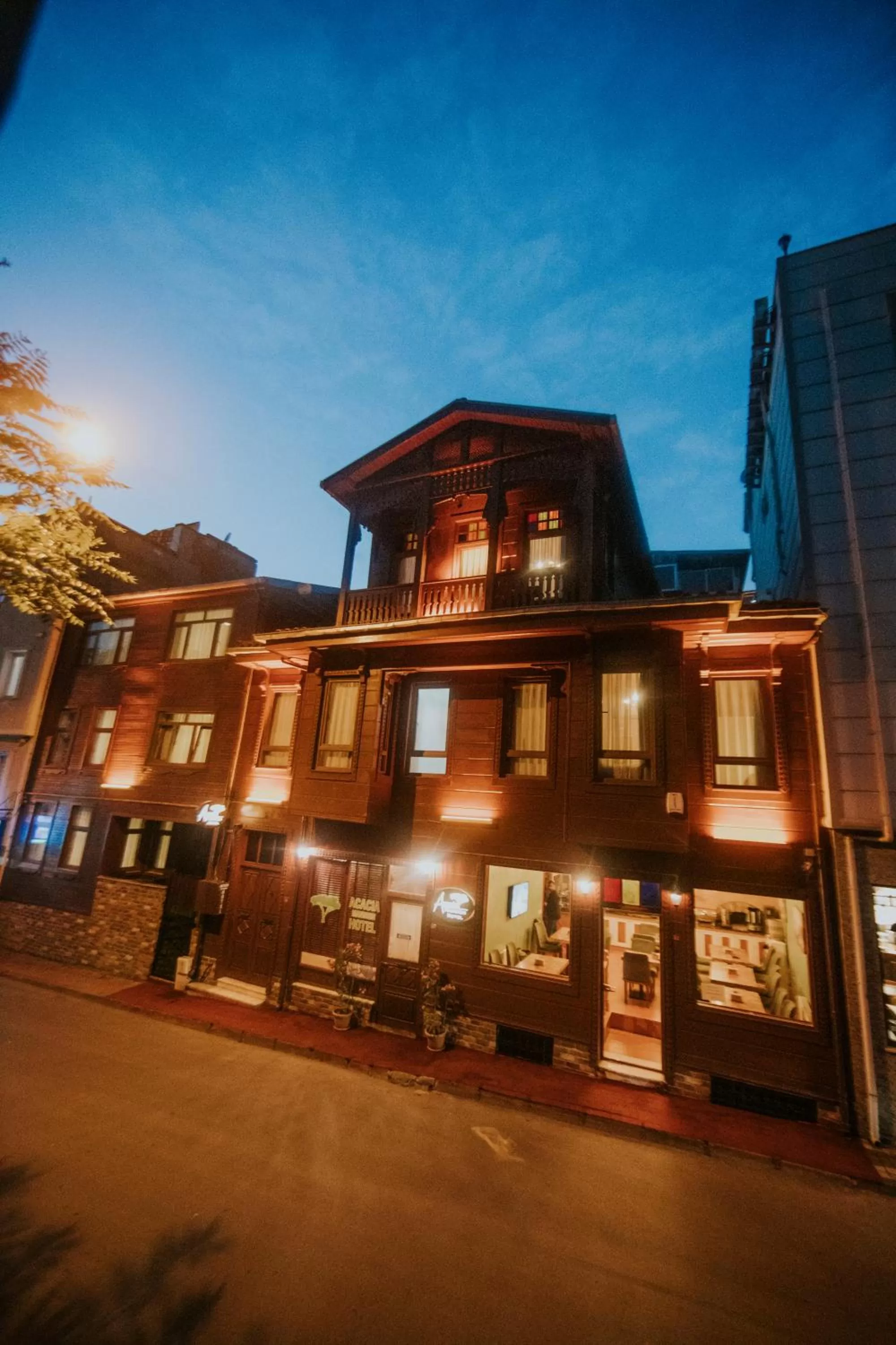 Property building in Acacia Mansion Hotel