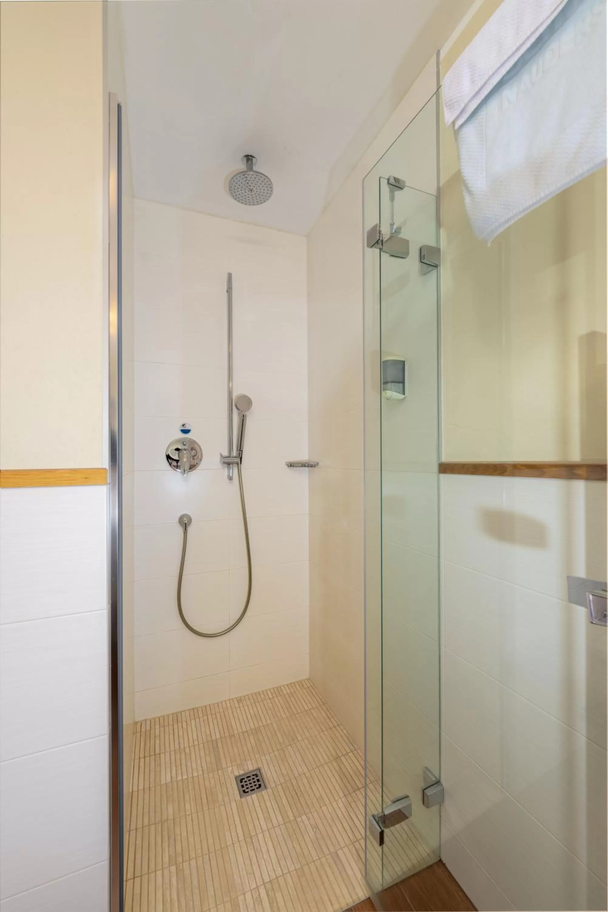 Bathroom in Hotel Schwarzer Adler