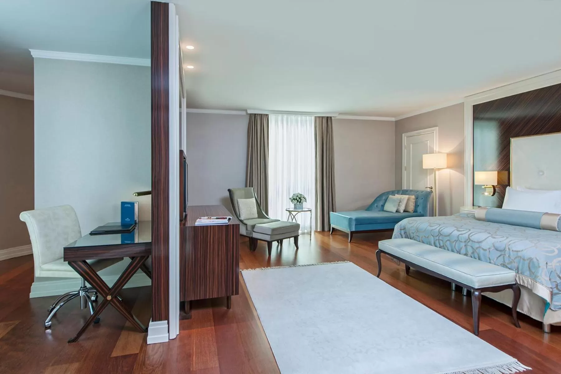 Photo of the whole room, Bed in Elite World Istanbul Florya