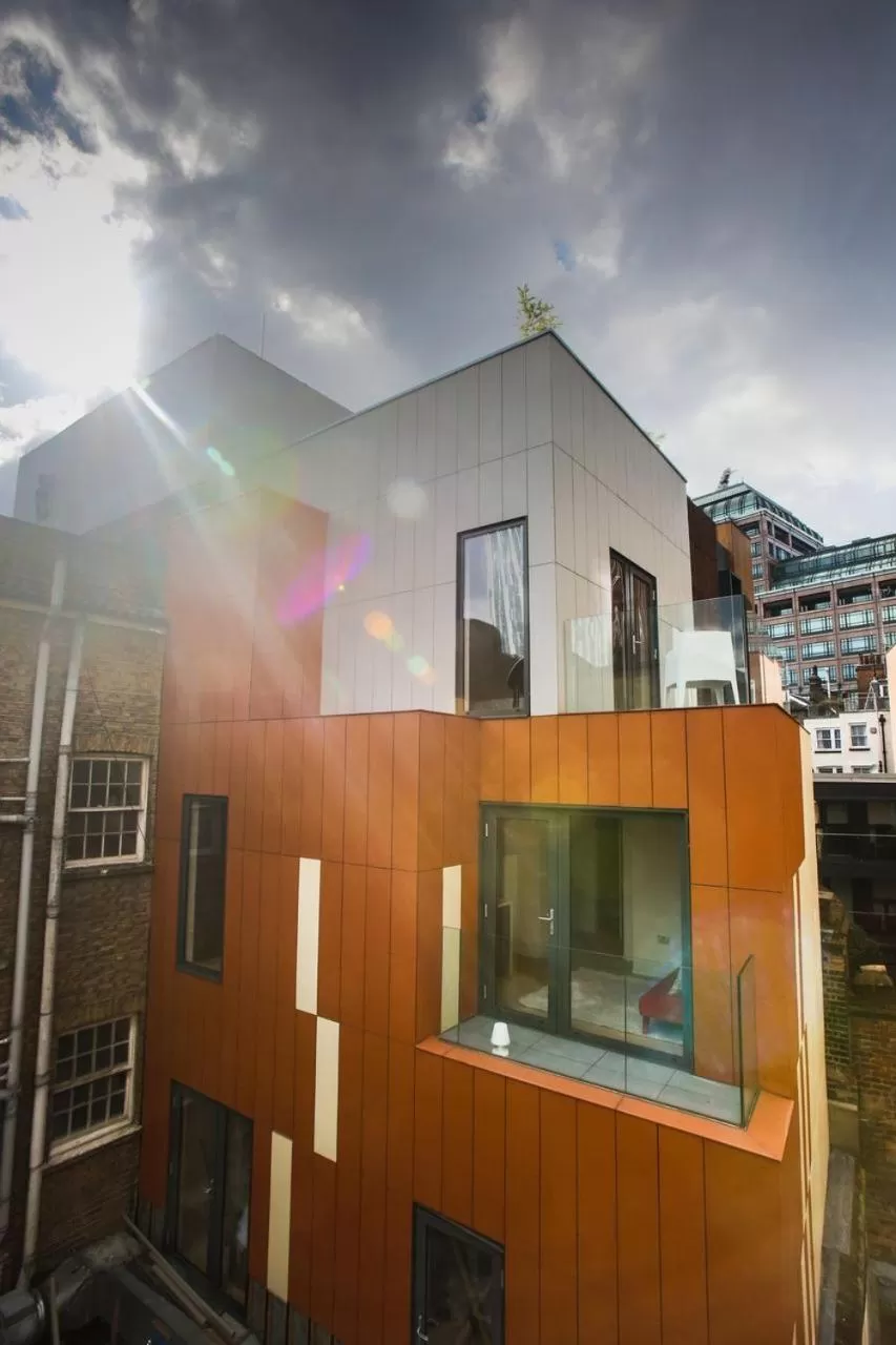 Facade/entrance in Room Home Stay