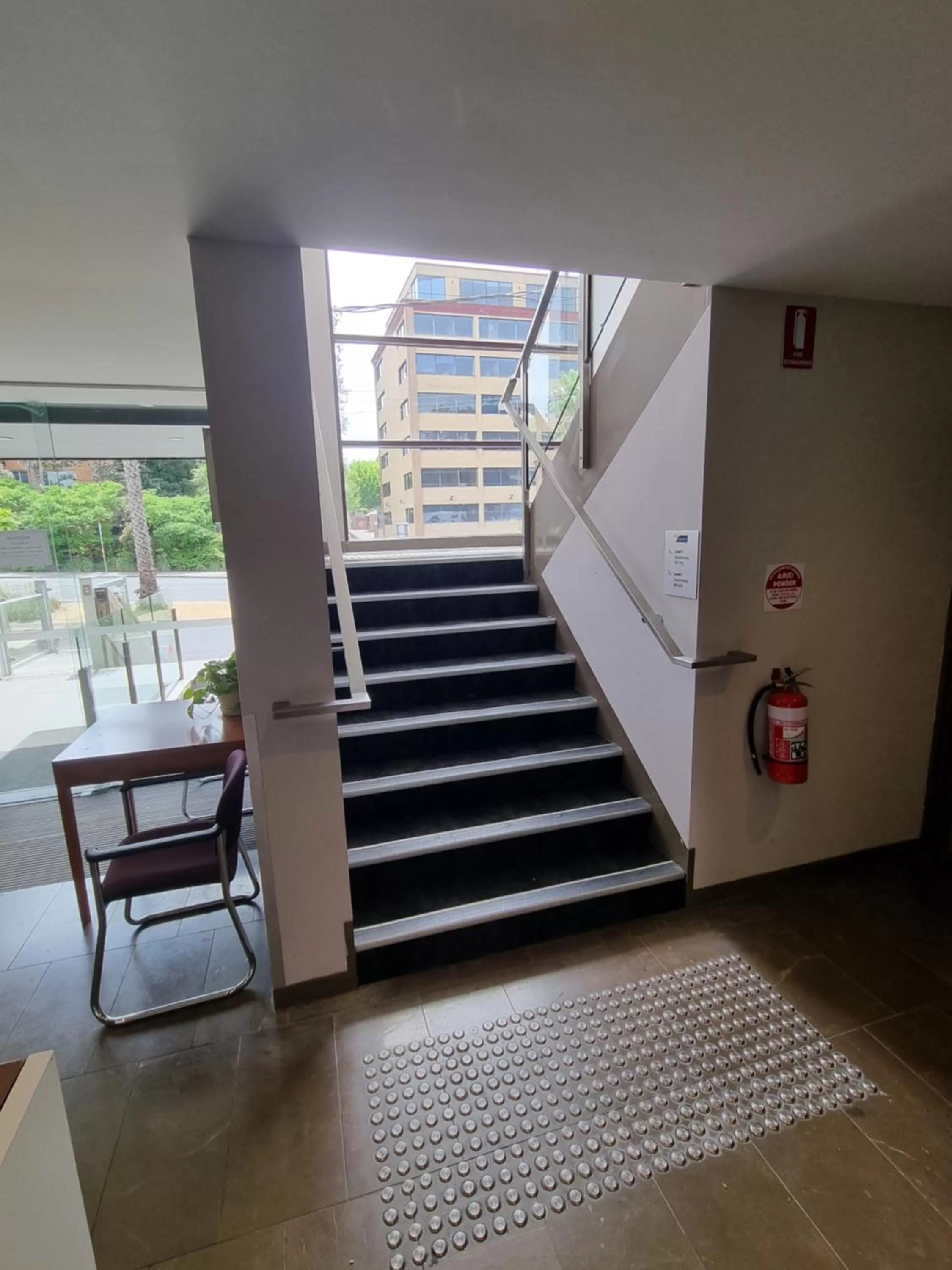 Property building in MVV Motel & Comfy Kew Apartments