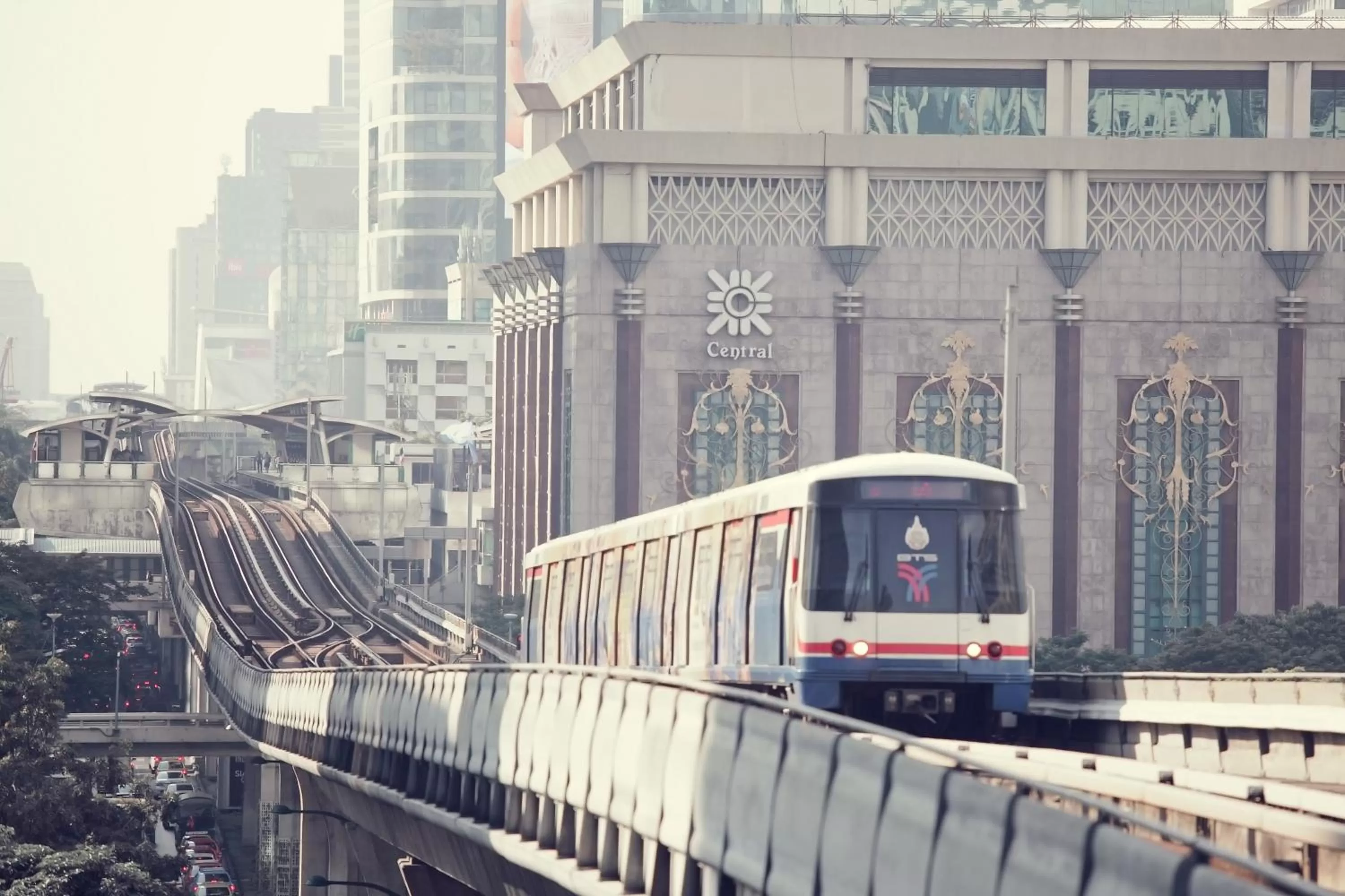 Area and facilities in Arcadia Suites Bangkok