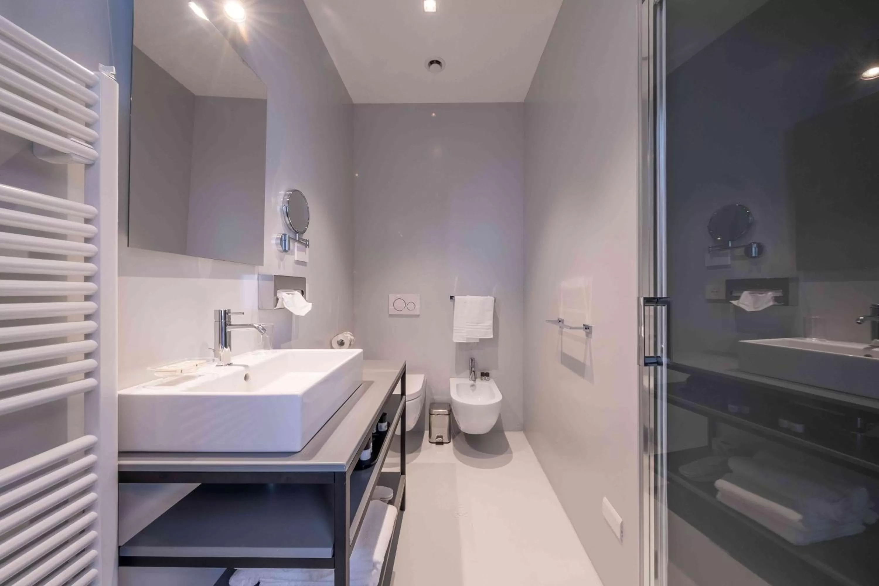 Bathroom in Oriana Homèl Torino