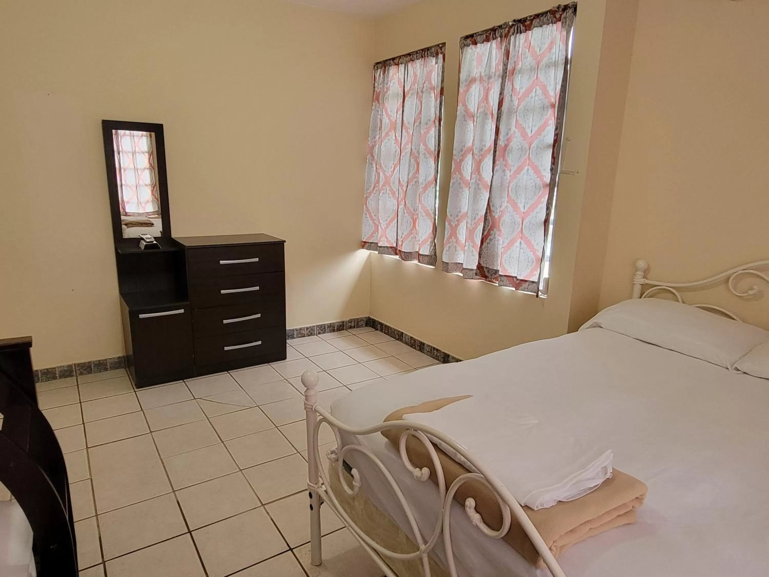Bedroom, Bed in Aguada of the Seas