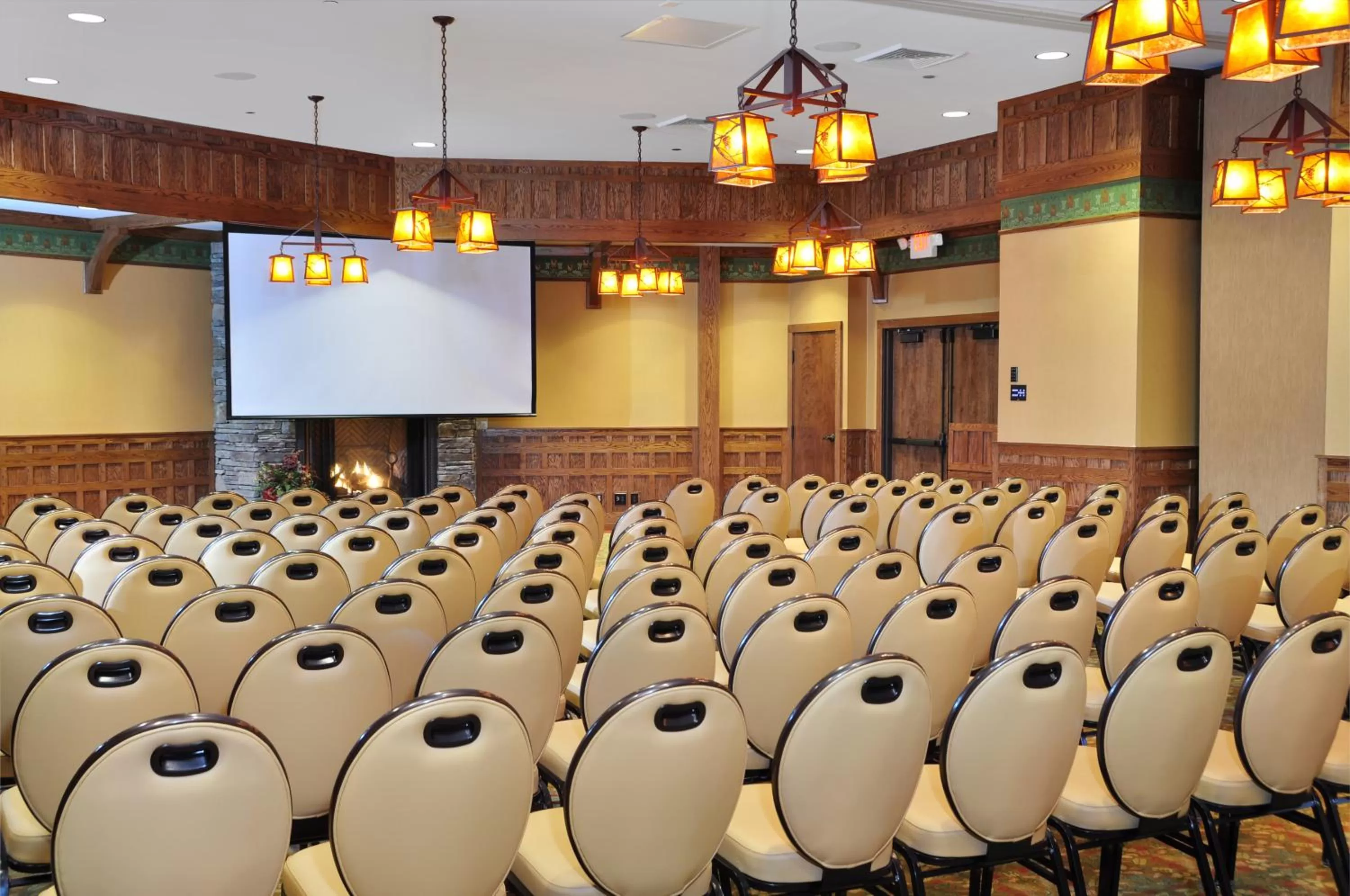 Business facilities in Chetola Resort