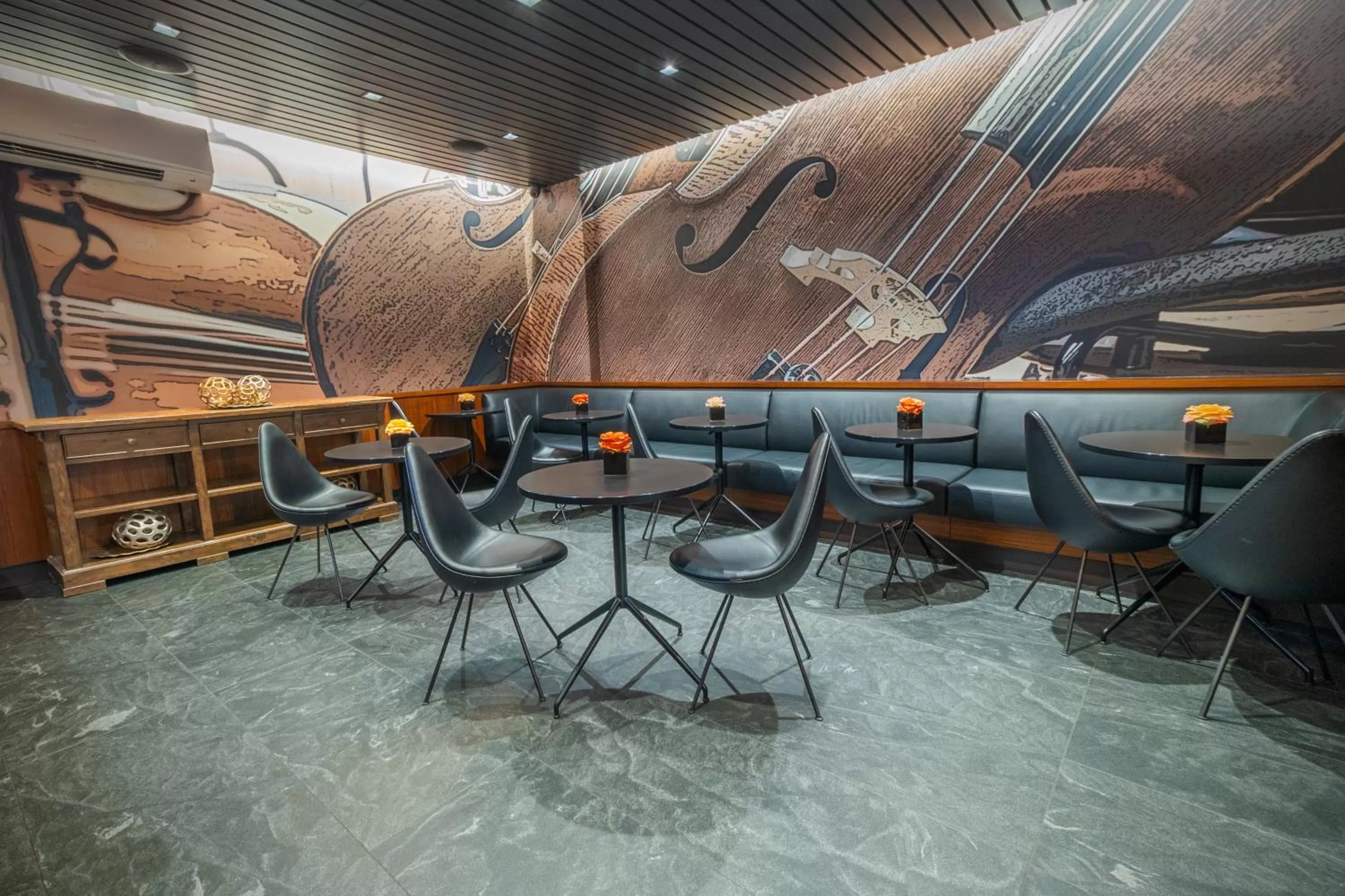 Breakfast in Carnegie Hotel